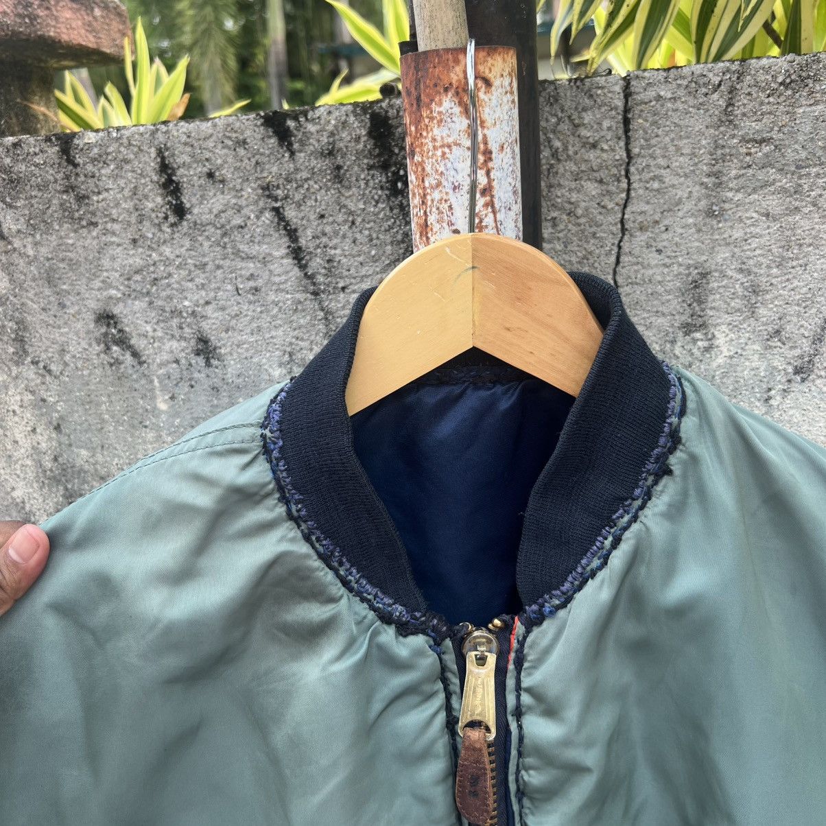 Alpha Industries "VINTAGE" ALPHA INDUSTRIES TRASHED MA-1 BOMBER JACKET Size US M / EU 48-50 / 2 - 4 Thumbnail