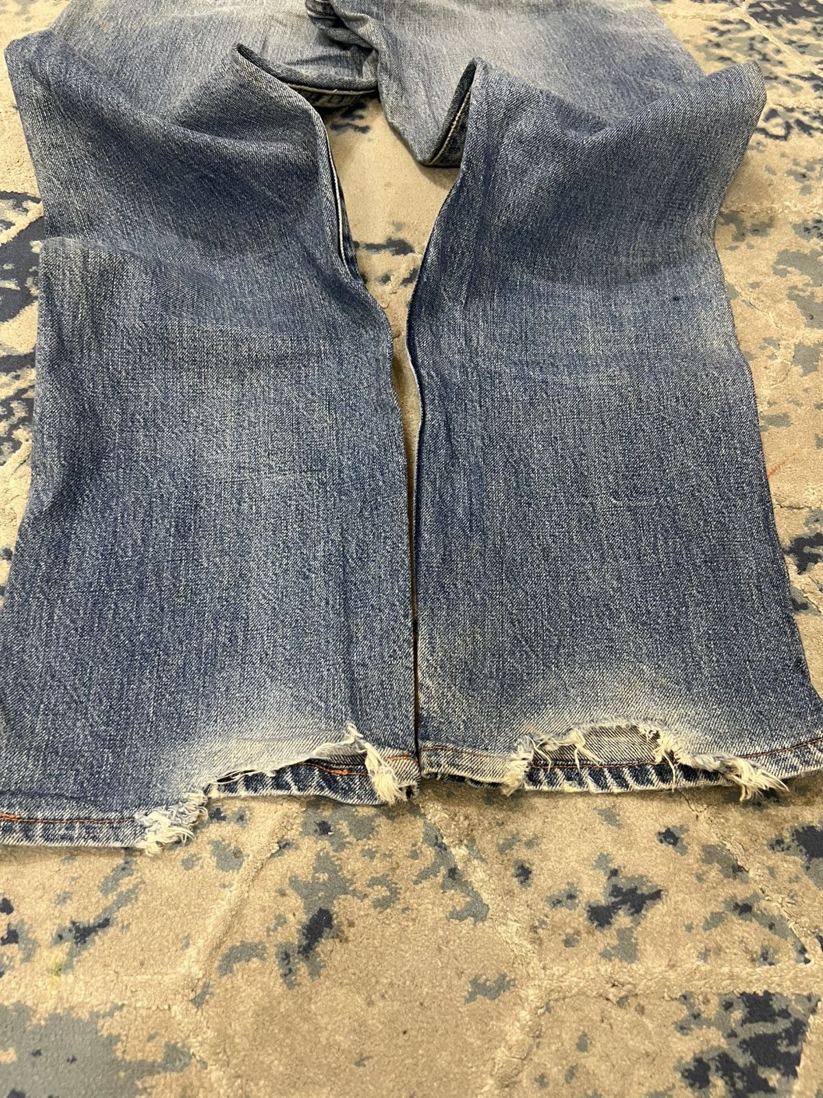 Levi's Vintage Levis 502 Big E Button J22 Distressed Denim Jeans Size US 30 / EU 46 - 13 Thumbnail