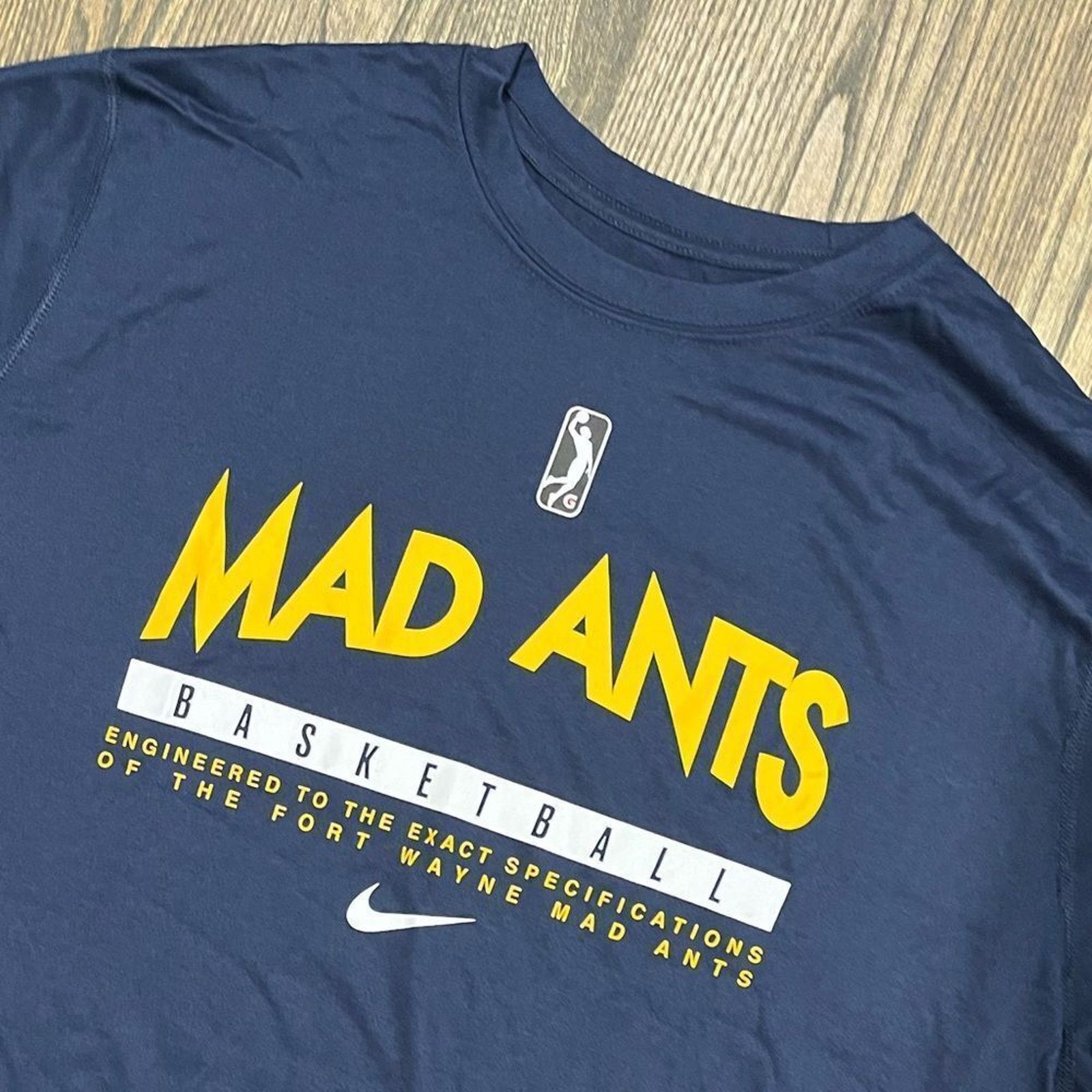 Nike NWOT Nike Womens Dri-Fit WNBA Fort Wayne Mad Ants T-Shirt XL Size XL / US 12-14 / IT 48-50 - 2 Thumbnail