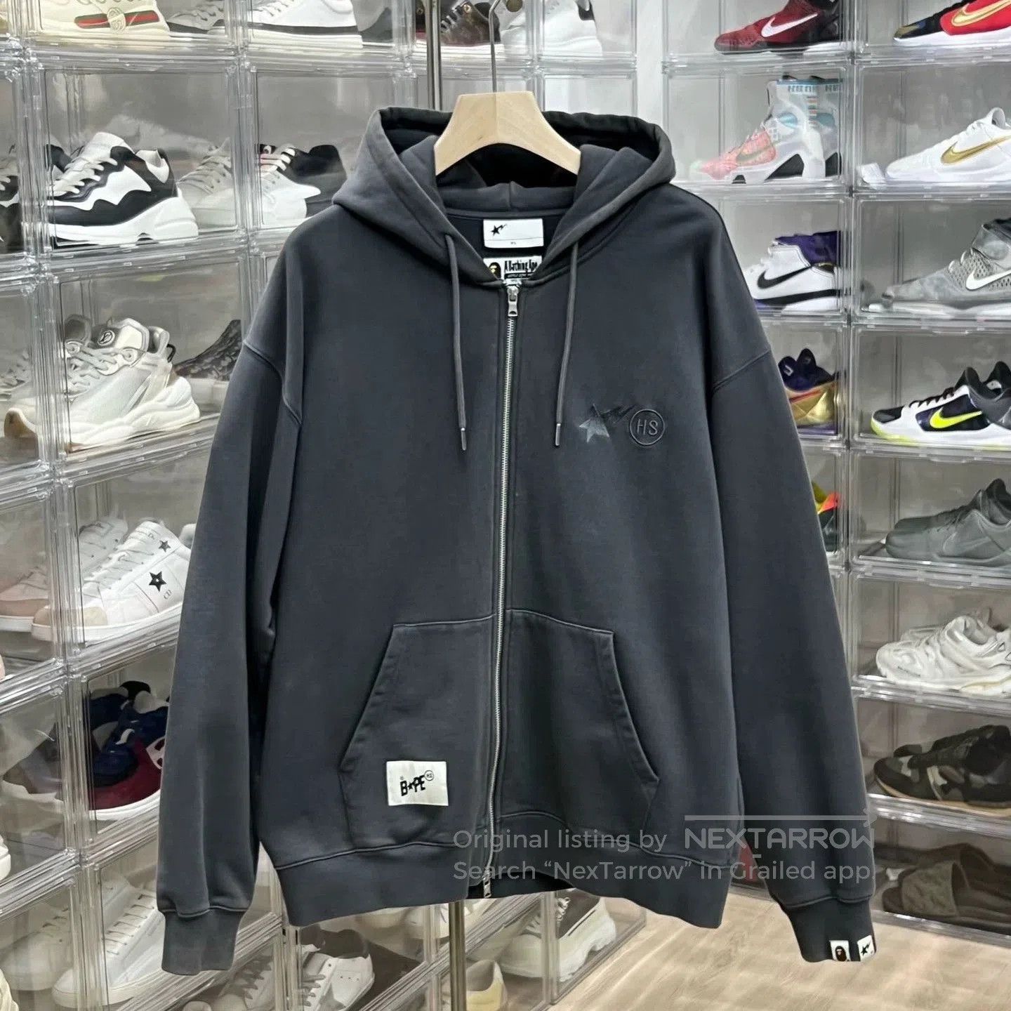 Bape bape x hs zip. Size US XL / EU 56 / 4 - 1 Thumbnail