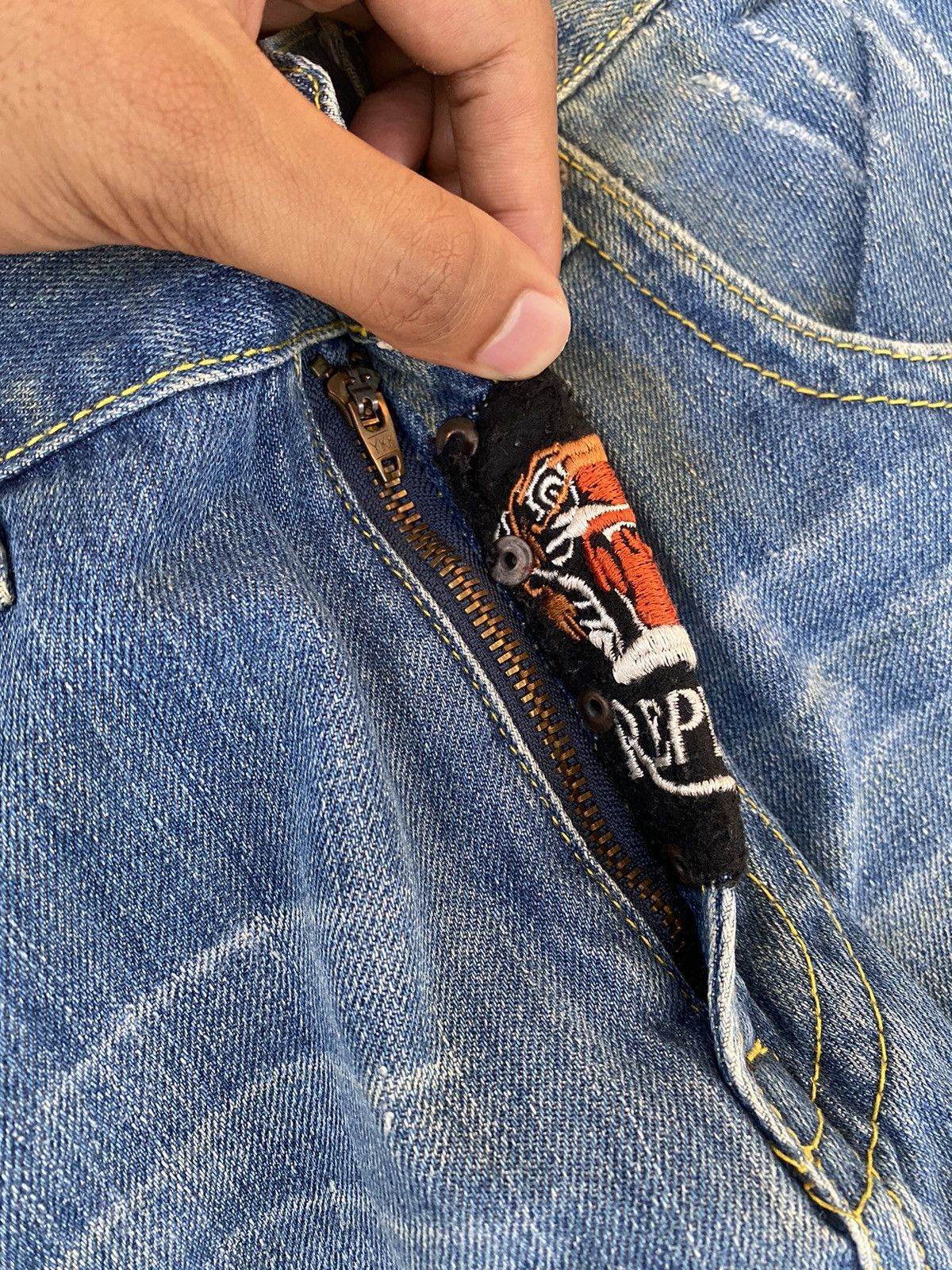 Replay 2000s Replay “ ANGELS” Embroidered Patches y2k Denim Size US 34 / EU 50 - 8 Thumbnail