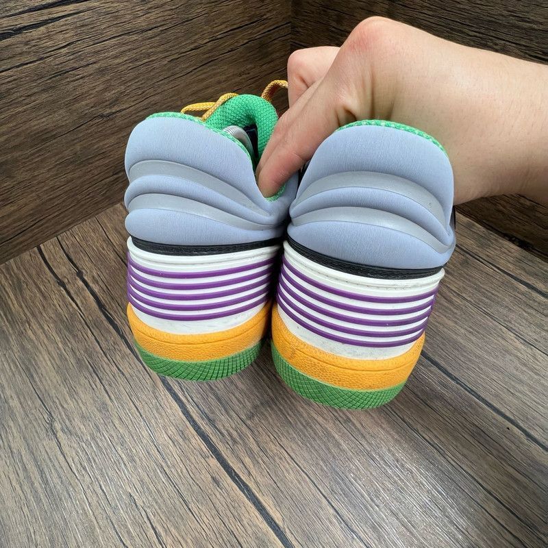 Gucci GUCCI Fashionable Low-Top Sneakers with Multicolor Design - Size US 8 / EU 41 - 5 Thumbnail