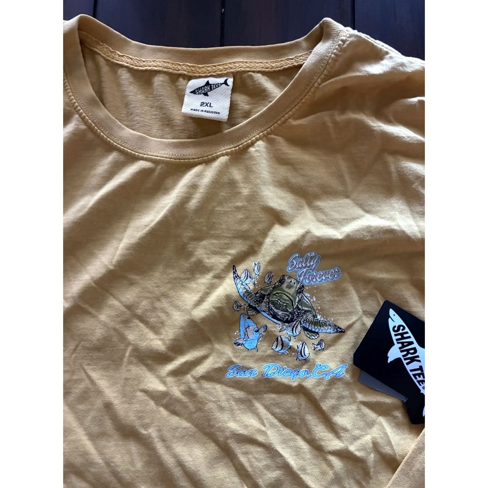 Vintage shark tea sea turtle shirt Mens 2XL NWT Size US XXL / EU 58 / 5 - 3 Thumbnail