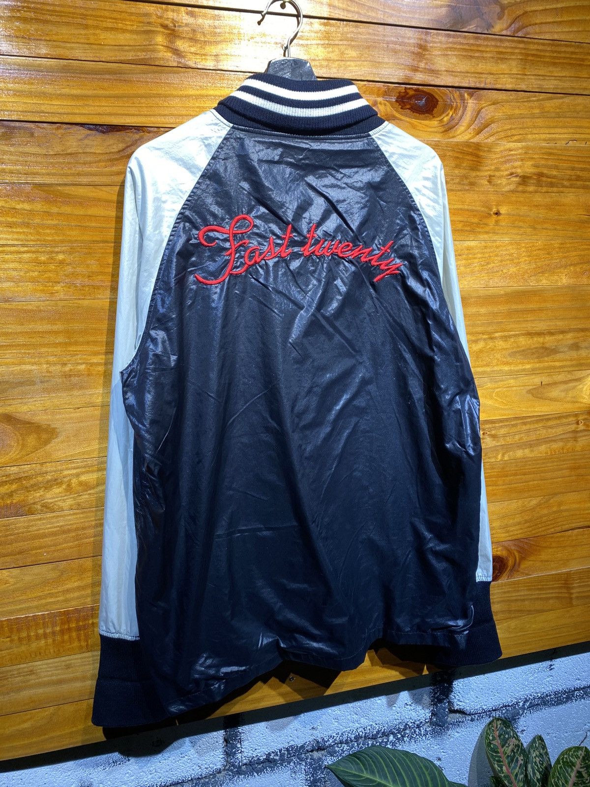 Vintage East Twenty Black & White Bomber Jacket – Retro Streetwear Size US L / EU 52-54 / 3 - 8 Thumbnail