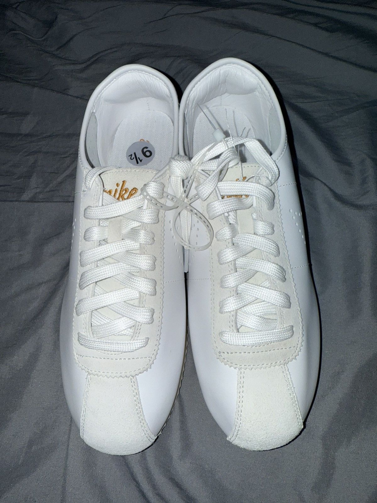 Nike Nike Cortez LT white/gold Size US 9.5 / IT 39.5 - 2 Thumbnail