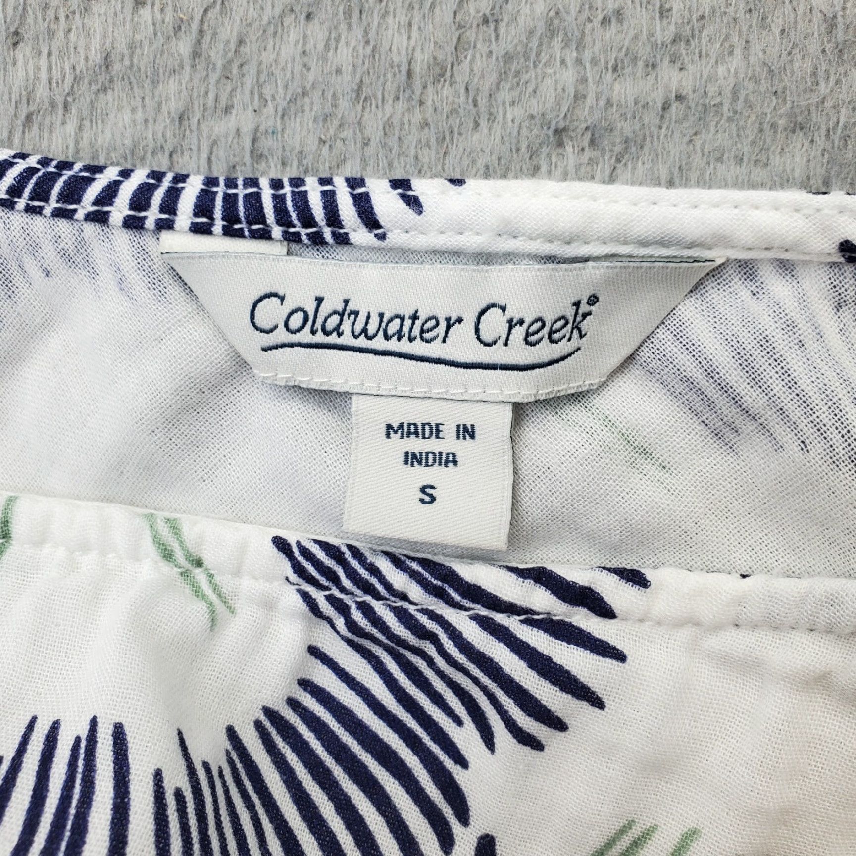 Coldwater Creek Coldwater Creek Maxi Dress Womens Size S Sleeveless Multicolor Printed Denim Cotton Front V-Neck Casual Dress Size S / US 4 / IT 40 - 6 Thumbnail