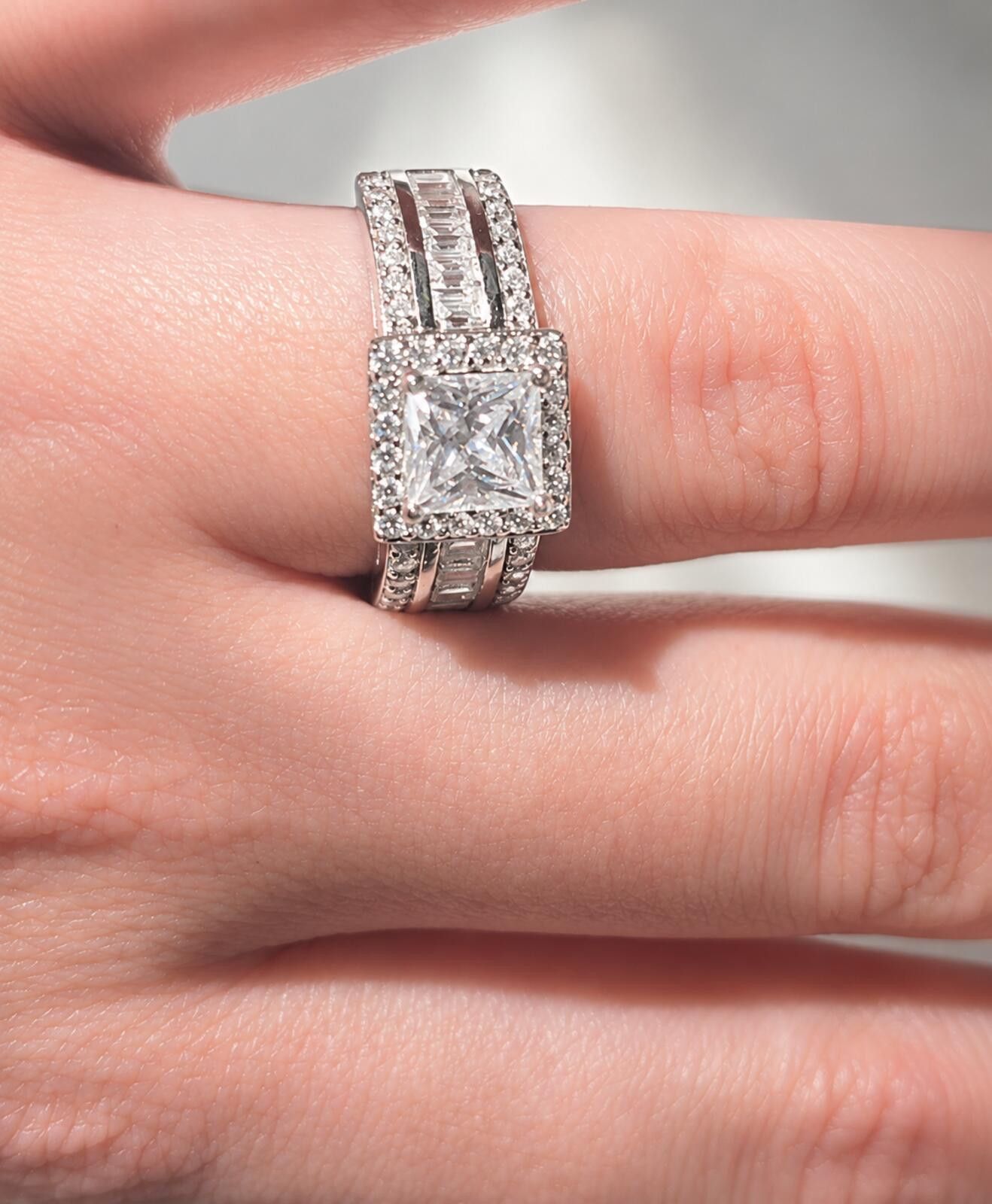 Other 2.63ct Princess Cut Moissanite Halo Ring Size ONE SIZE - 3 Thumbnail