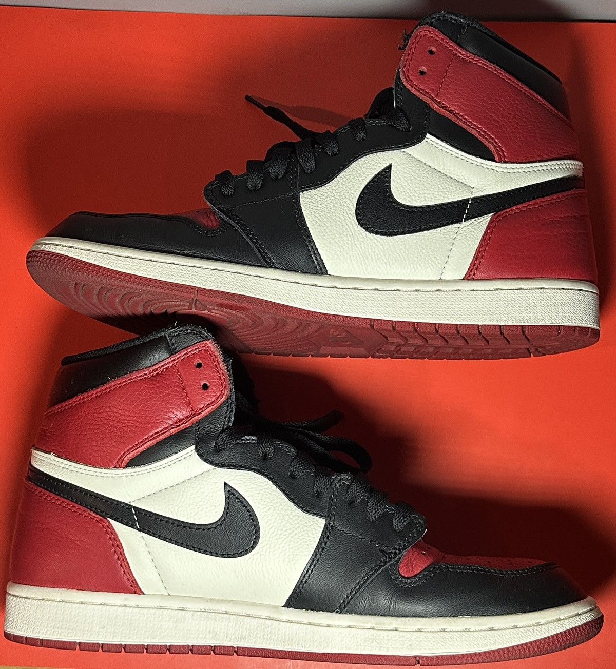 Jordan Brand Size 11 - Jordan 1 Retro OG High Bred Toe Size US 11 / EU 44 - 3 Thumbnail