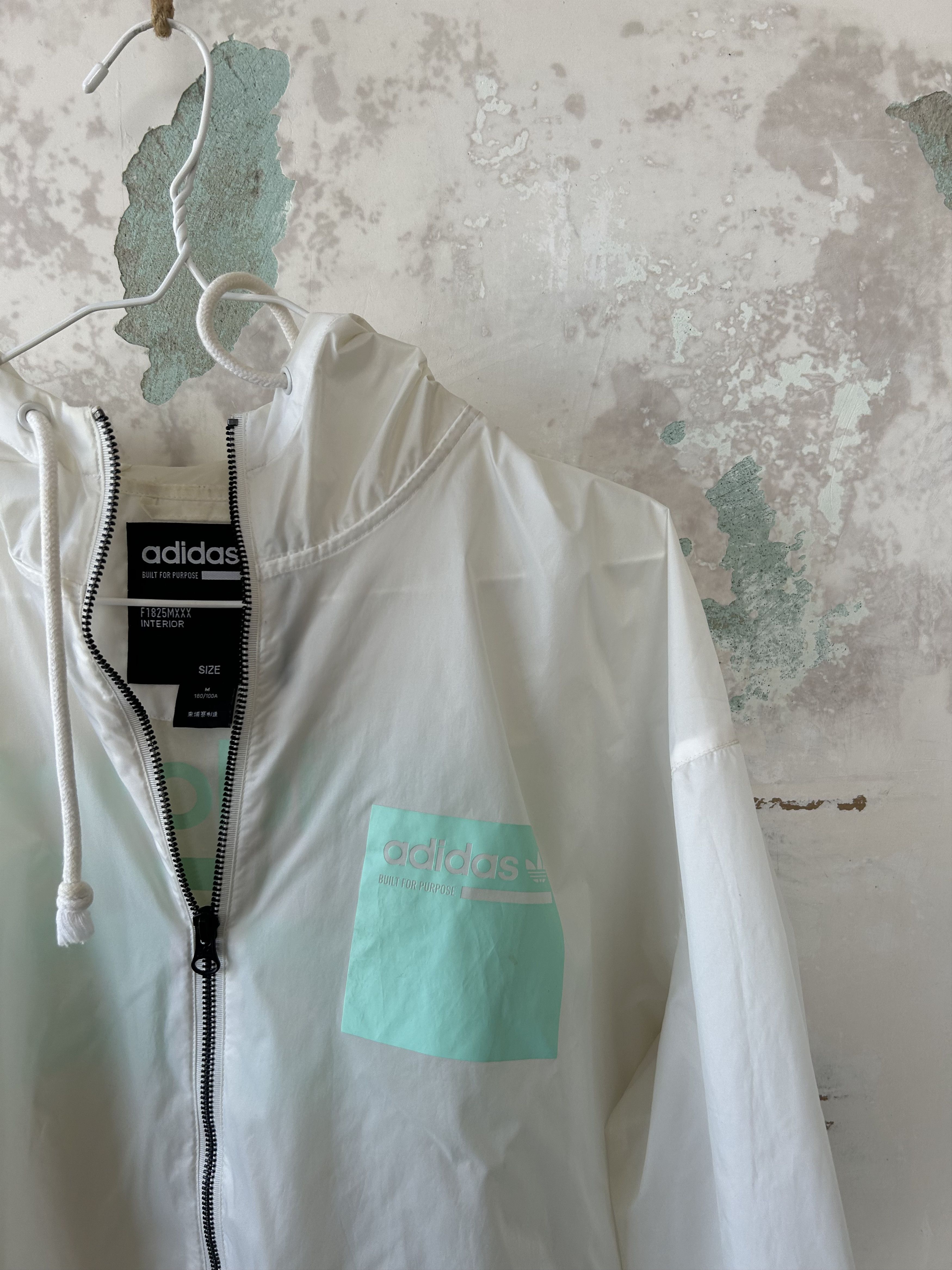 Adidas Adidas Jacket Track Jacket White Lightweight Size US M / EU 48-50 / 2 - 3 Thumbnail