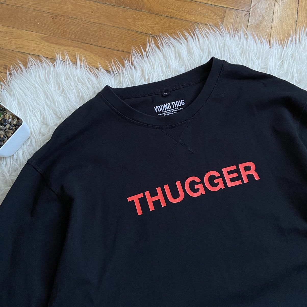 Rap Tees × Young Thug 📌 Young Thug Thugger Rap Graphic Sweatshirt Size US XL / EU 56 / 4 - 4 Thumbnail