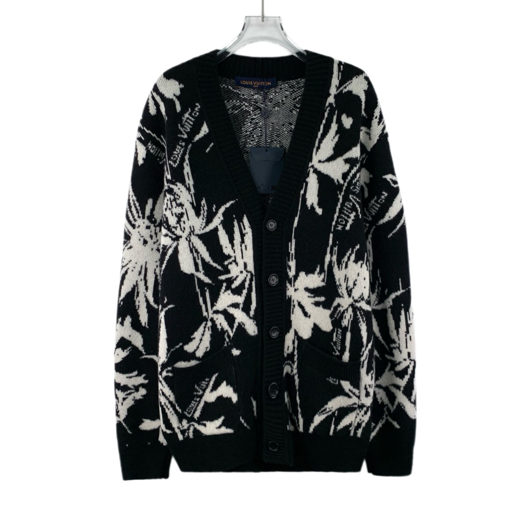 Louis Vuitton Louis Vuitton Floral Appliqué Wool Cardigan Black (S) Size US S / EU 44-46 / 1 - 1 Thumbnail