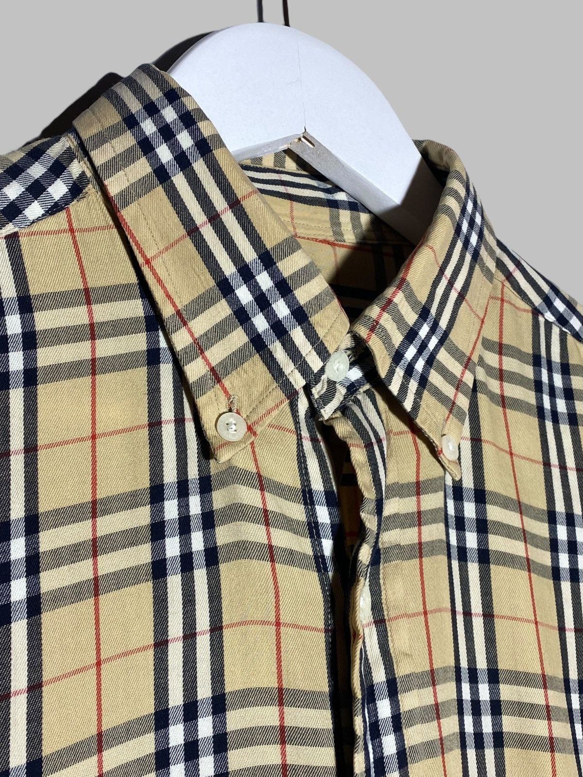 Burberry VINTAGE BURBERRY LONDON NOVA CHECK SHIRT M UK DRILL STYLE Size US M / EU 48-50 / 2 - 9 Thumbnail