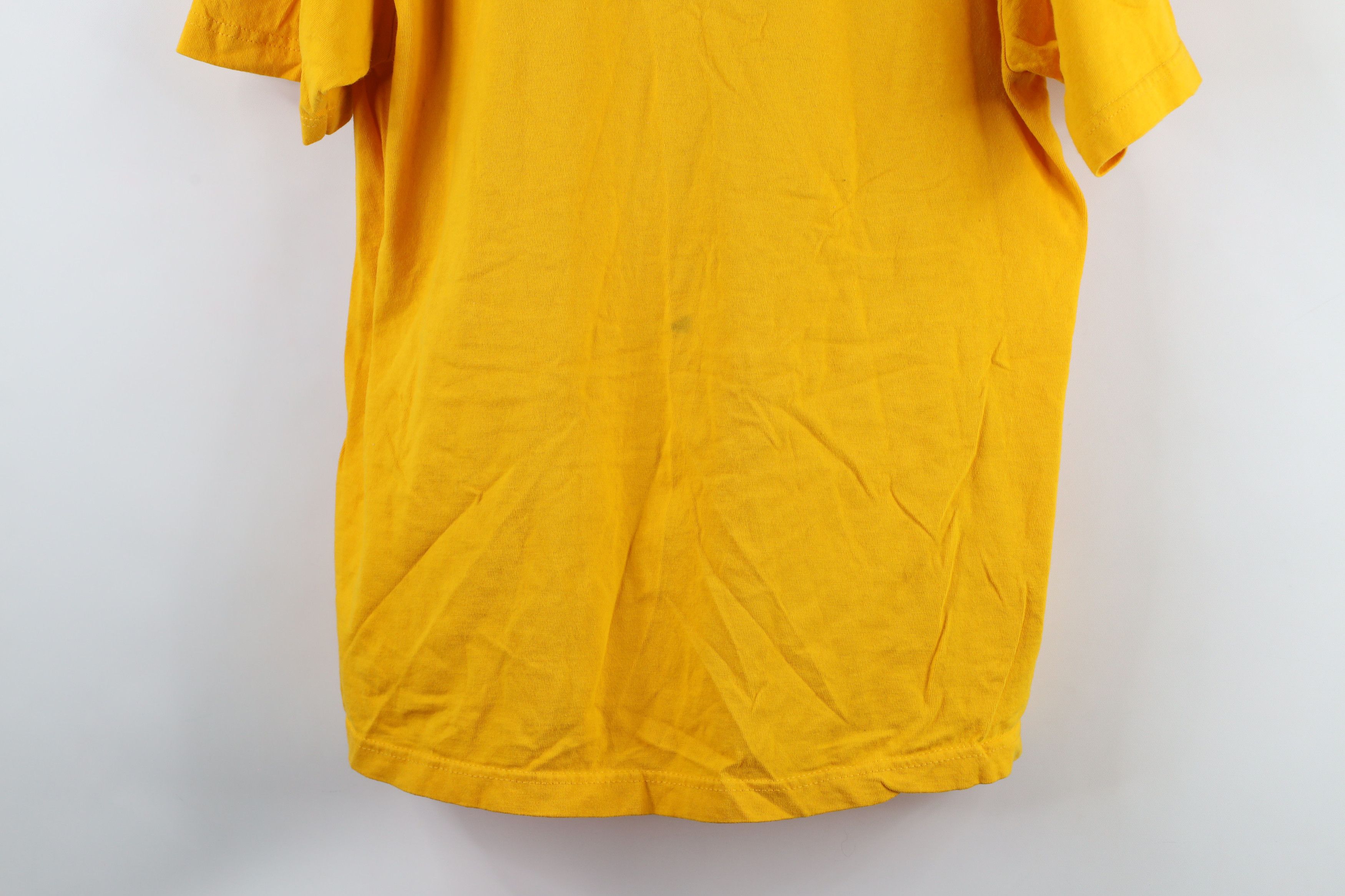 Vintage Vintage 90s Streetwear Panther Fire Flames T-Shirt Yellow Size US S / EU 44-46 / 1 - 13 Thumbnail