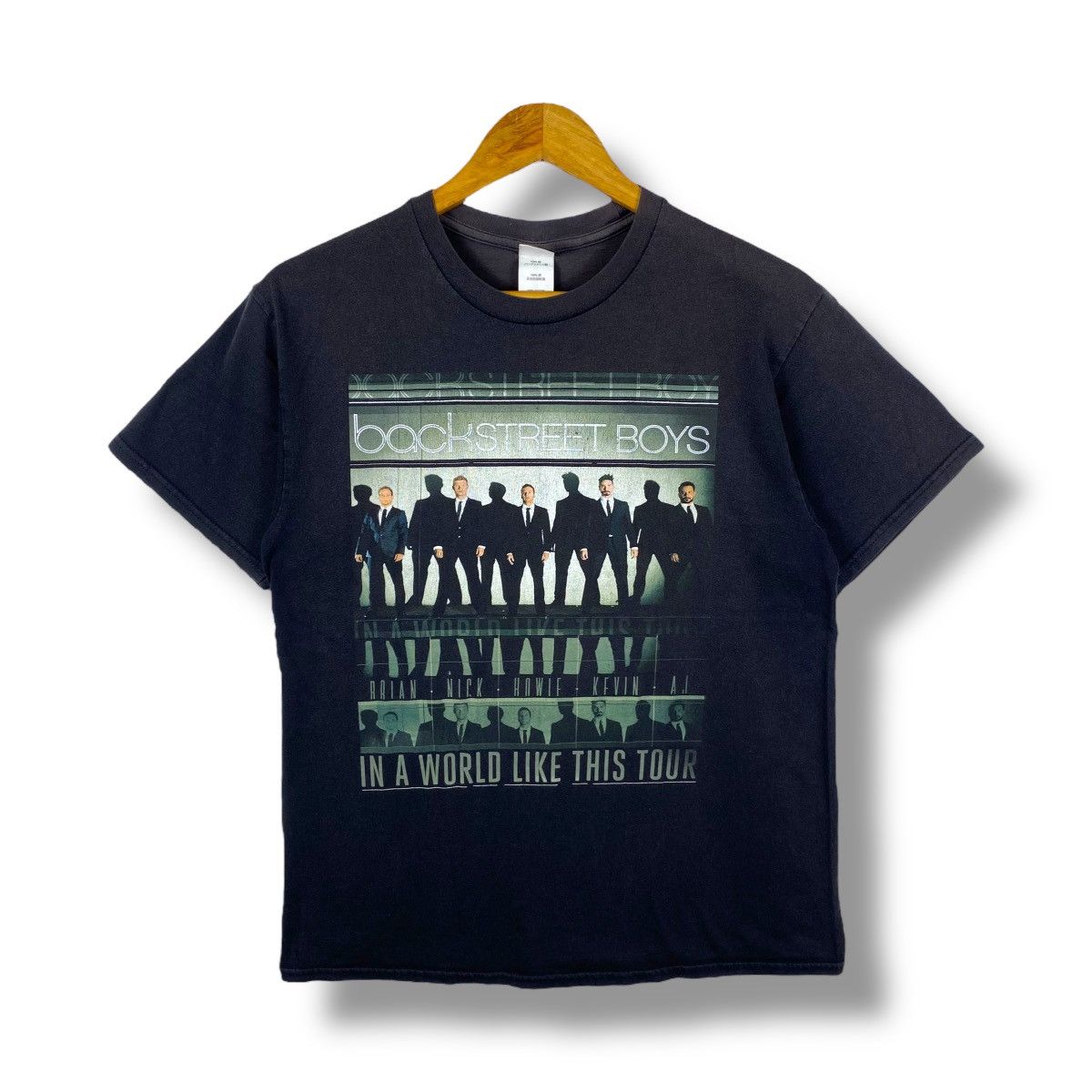 Band Tees Vintage Back Street Boys In A World Like This Tour 2013 Size US M / EU 48-50 / 2 - 1 Thumbnail