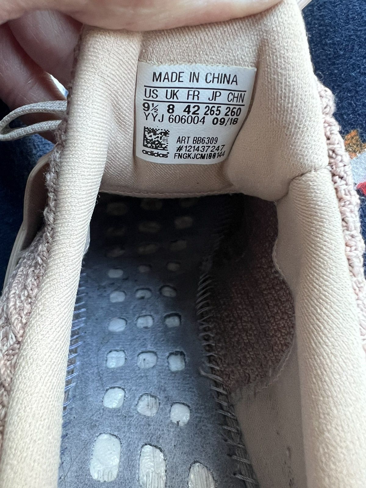 Adidas Ultra Boost Ash Peach (Missing Insoles) Size US 9.5 / IT 39.5 - 11 Thumbnail