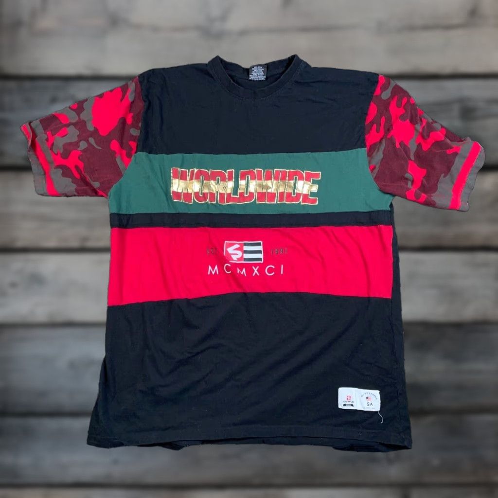 Southpole VINTAGE Southpole T-Shirt Black Striped Worldwide Print Cotton Crew Neck Short Sleeve Big 4X Men Mens Hip Hop Tribal Streetwear Shirt Size US XXL / EU 58 / 5 - 1 Thumbnail