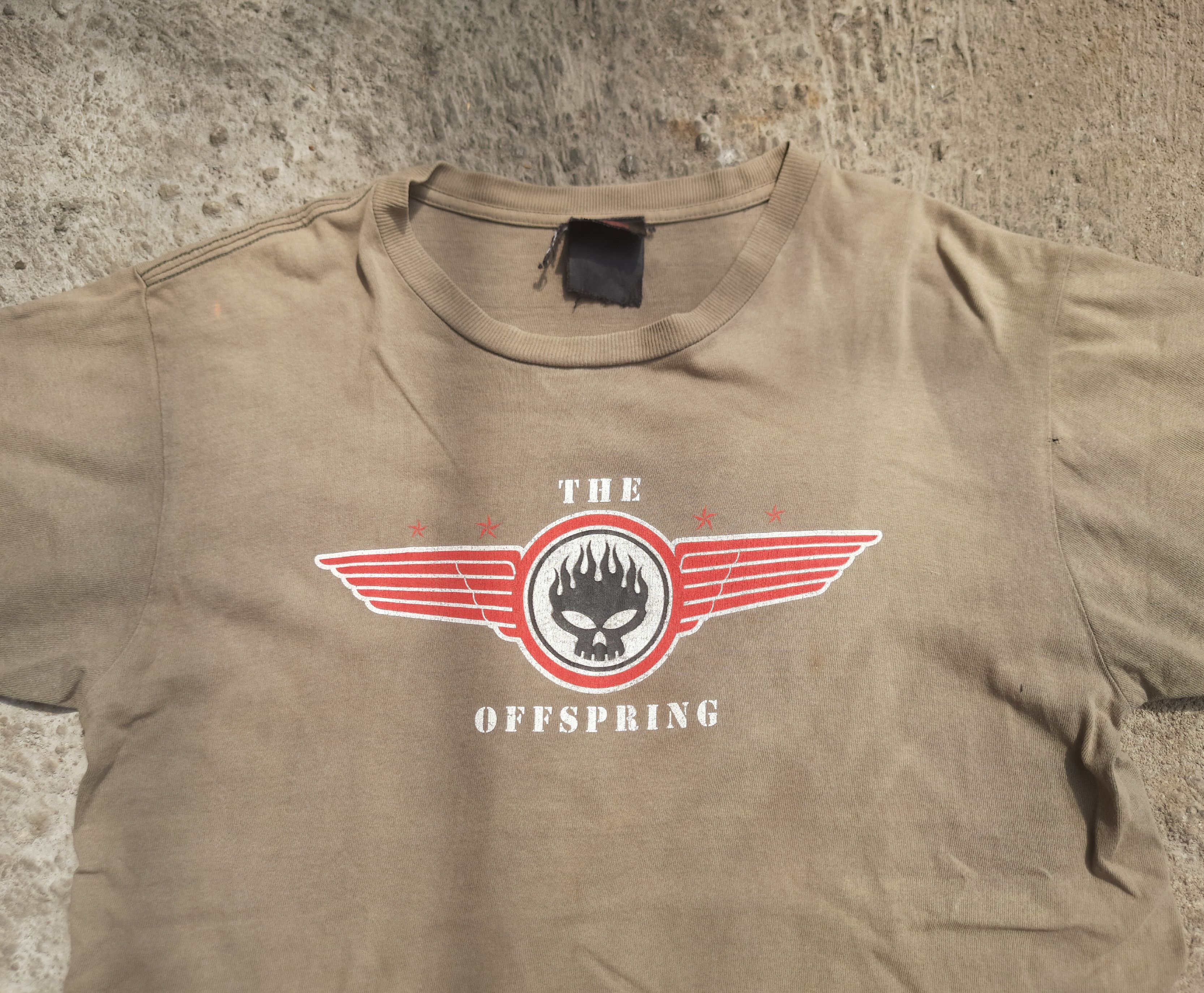 Band Tees Y2K THE OFFSPRING Tshirt Size US M / EU 48-50 / 2 - 3 Thumbnail