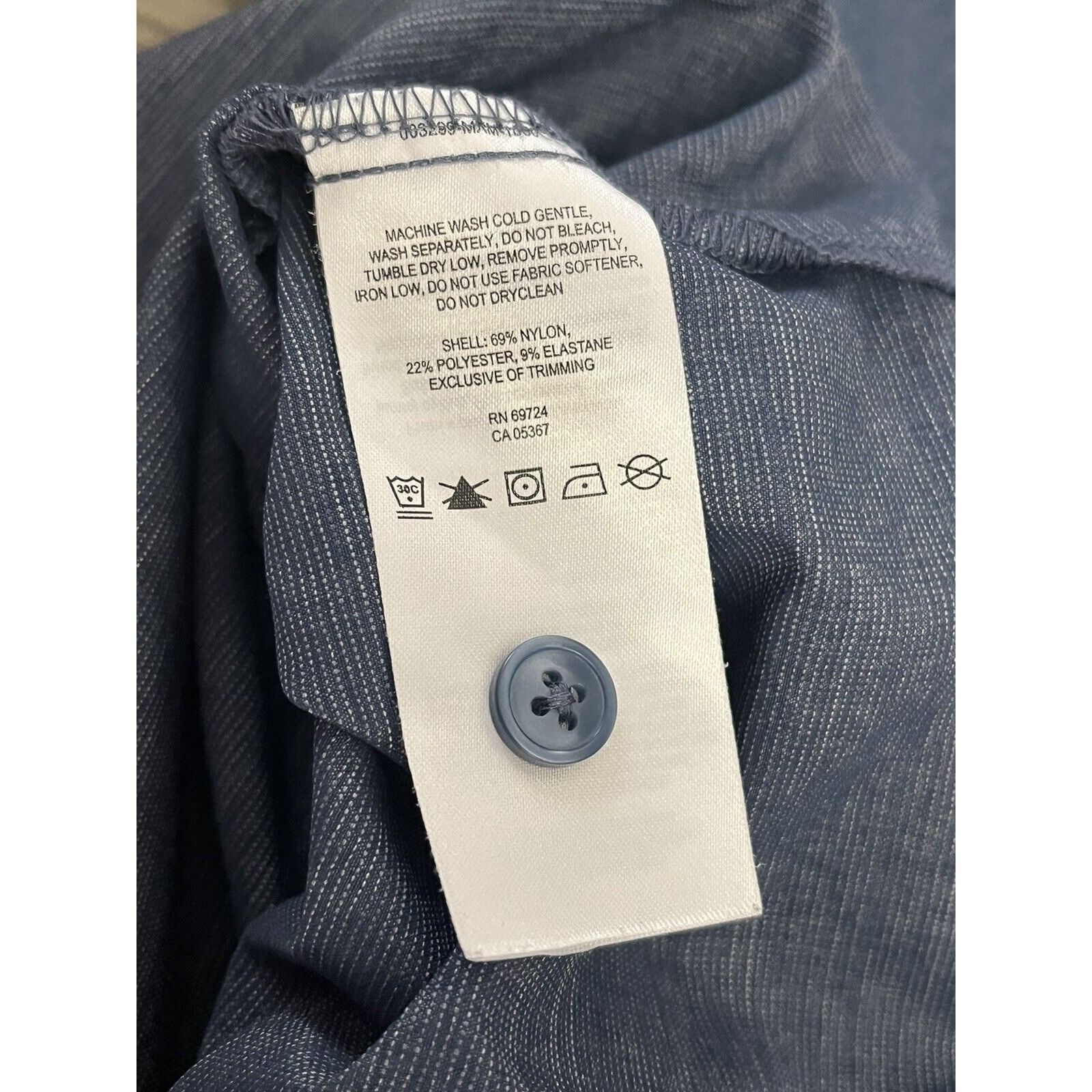 Columbia COLUMBIA Shirt Men's Large Blue Omni-Wick Stretch Sports Cam Size US L / EU 52-54 / 3 - 7 Thumbnail
