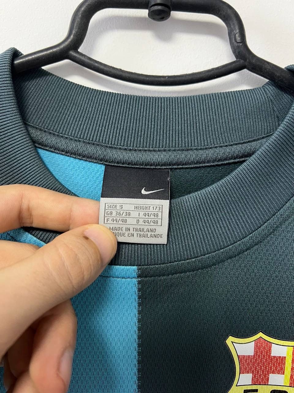 Nike Barcelona 2006/2007 Victor Valdes Football Shirt Nike S Size US S / EU 44-46 / 1 - 17 Thumbnail