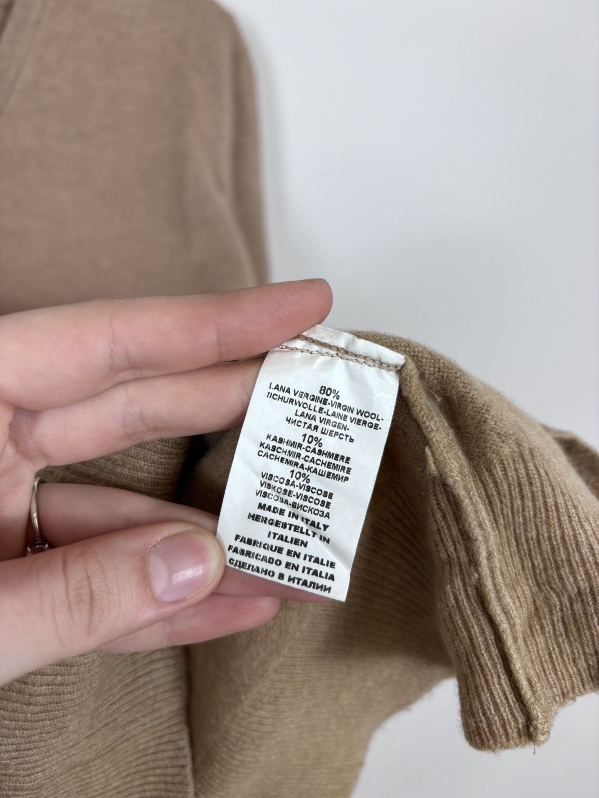 Gran Sasso Gran Sasso Men’s Italian Wool Cashmere Knit V-Neck Sweater Size US S / EU 44-46 / 1 - 10 Thumbnail