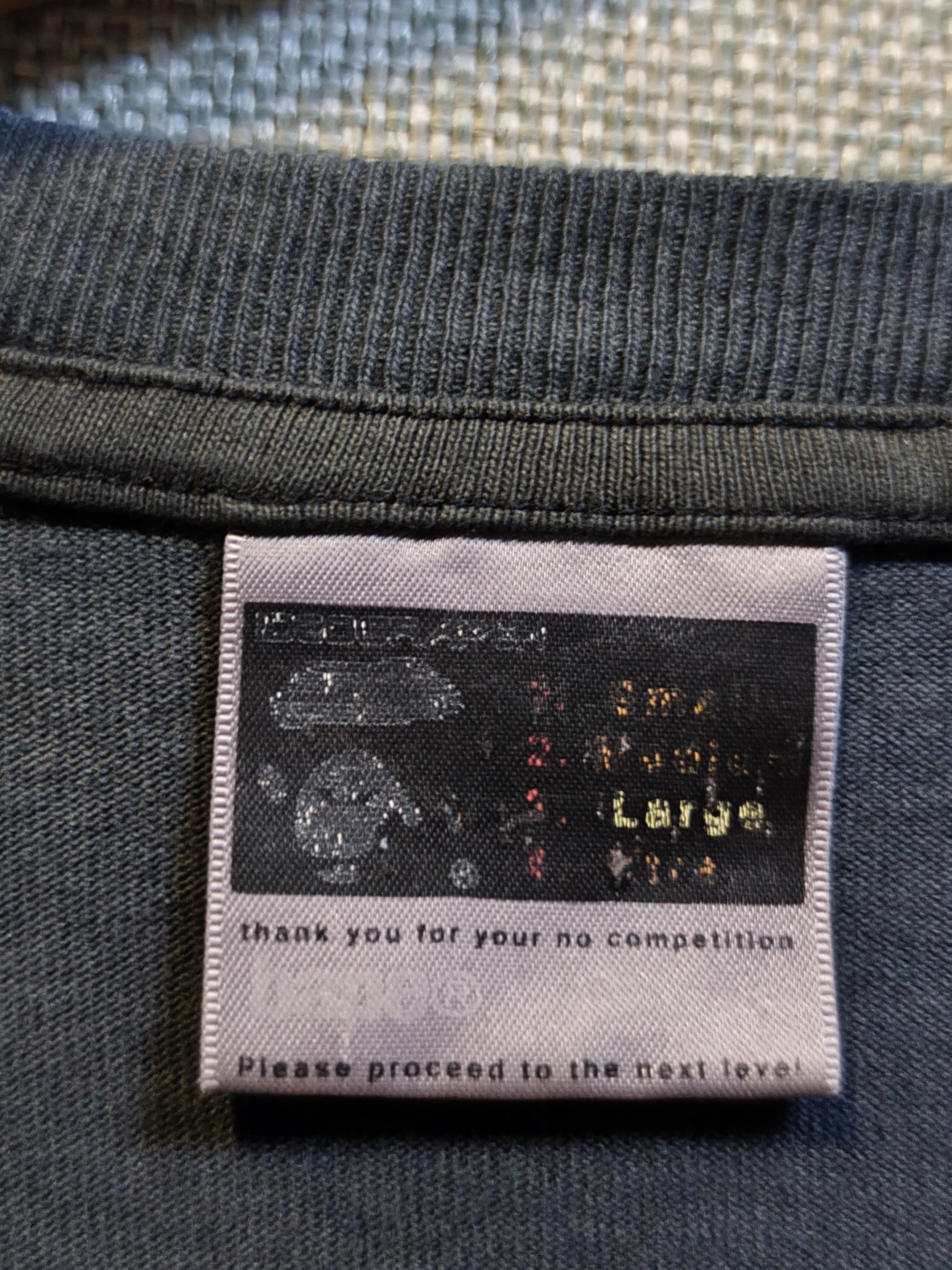 Bape Vintage Bape Pentagram Tee Size US L / EU 52-54 / 3 - 7 Thumbnail