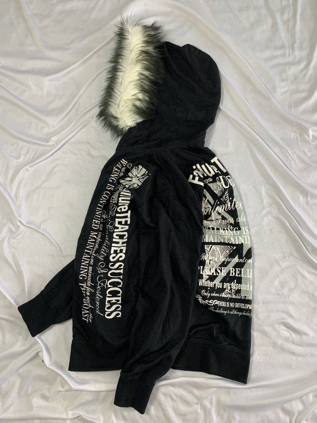 Le Grande Bleu (L.G.B.) Fur hoodie japanese style poem snake skin Size US L / EU 52-54 / 3 - 1 Thumbnail