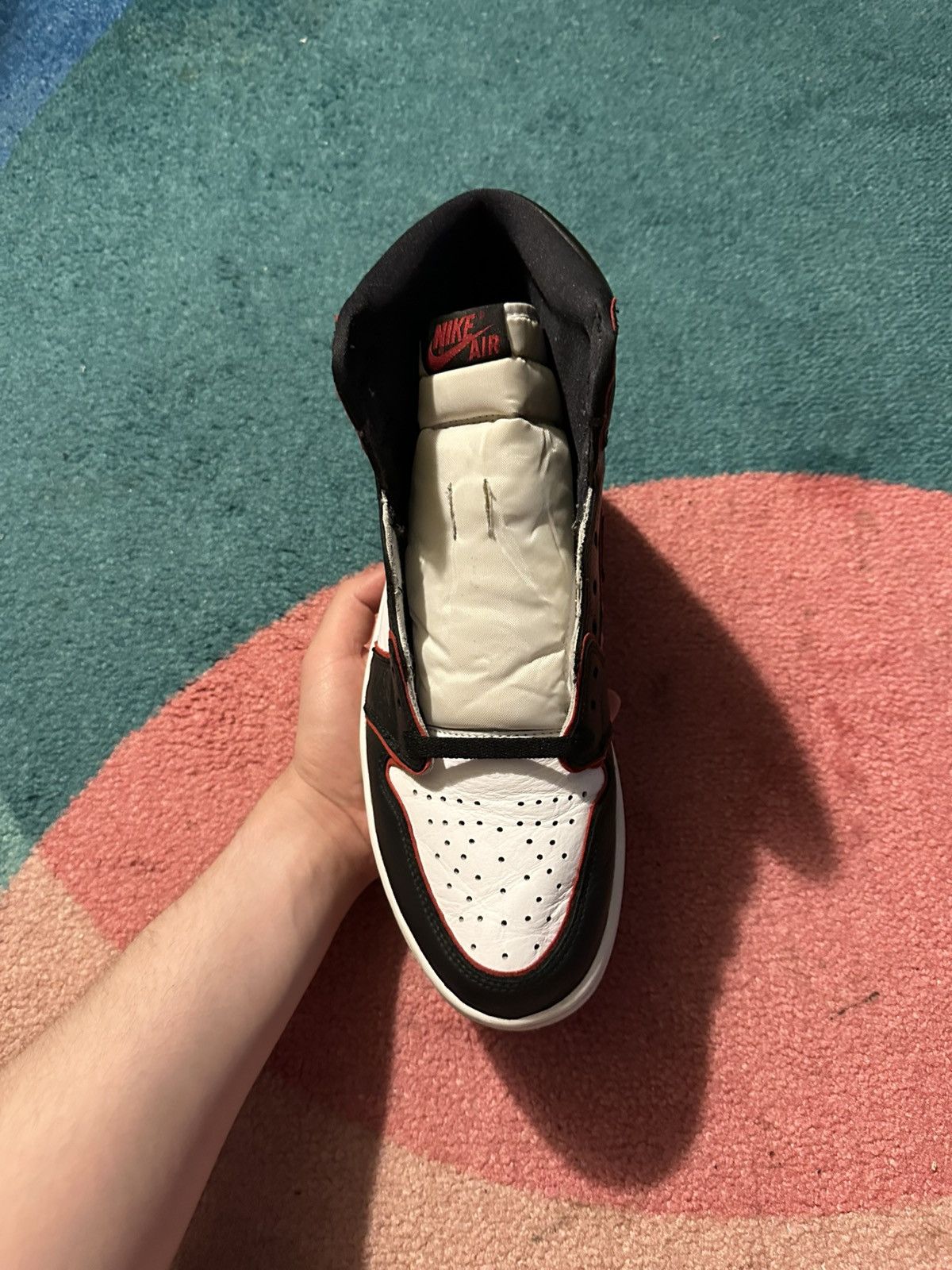 Jordan Brand Air Jordan 1 Retro High Bloodline Size US 11.5 / EU 44-45 - 3 Thumbnail