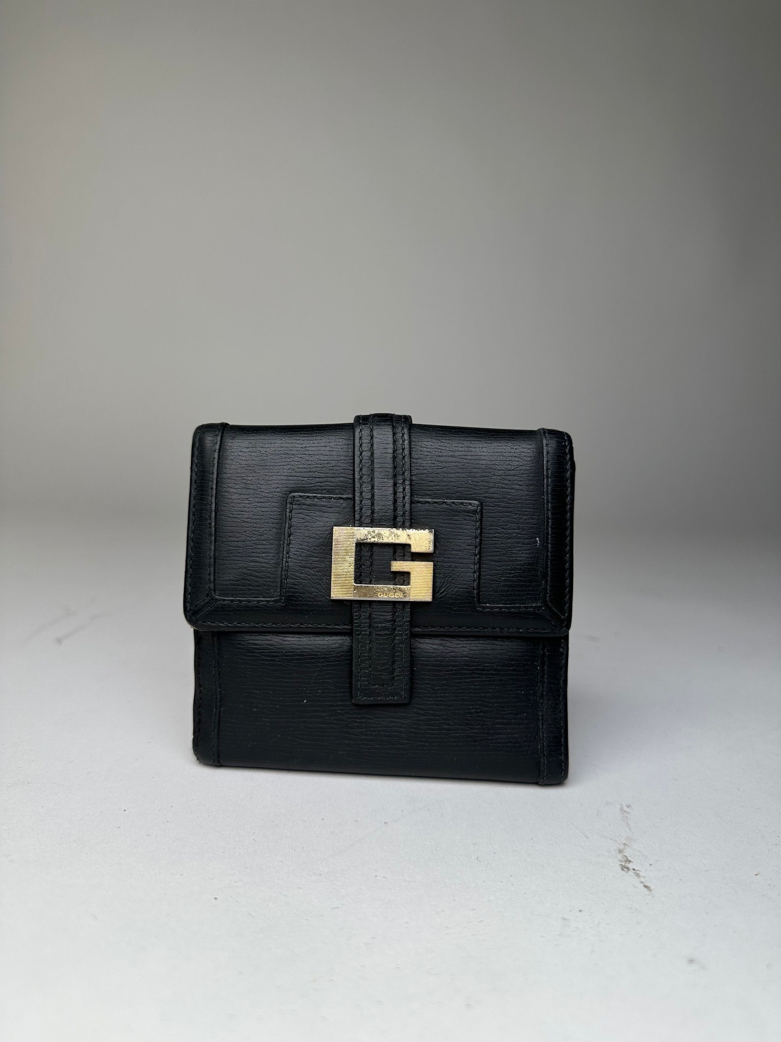 Gucci Vintage Leather Wallet Black Gold Size ONE SIZE - 1 Thumbnail