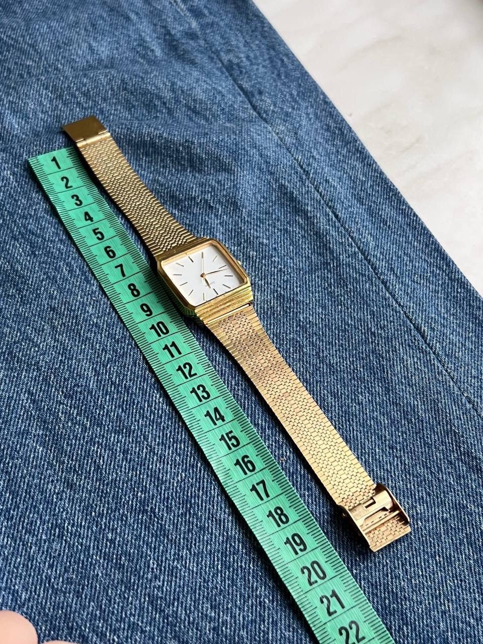 Japanese Brand × Vintage Vintage Japanese style futuristic Watch golden tank Size ONE SIZE - 7 Thumbnail