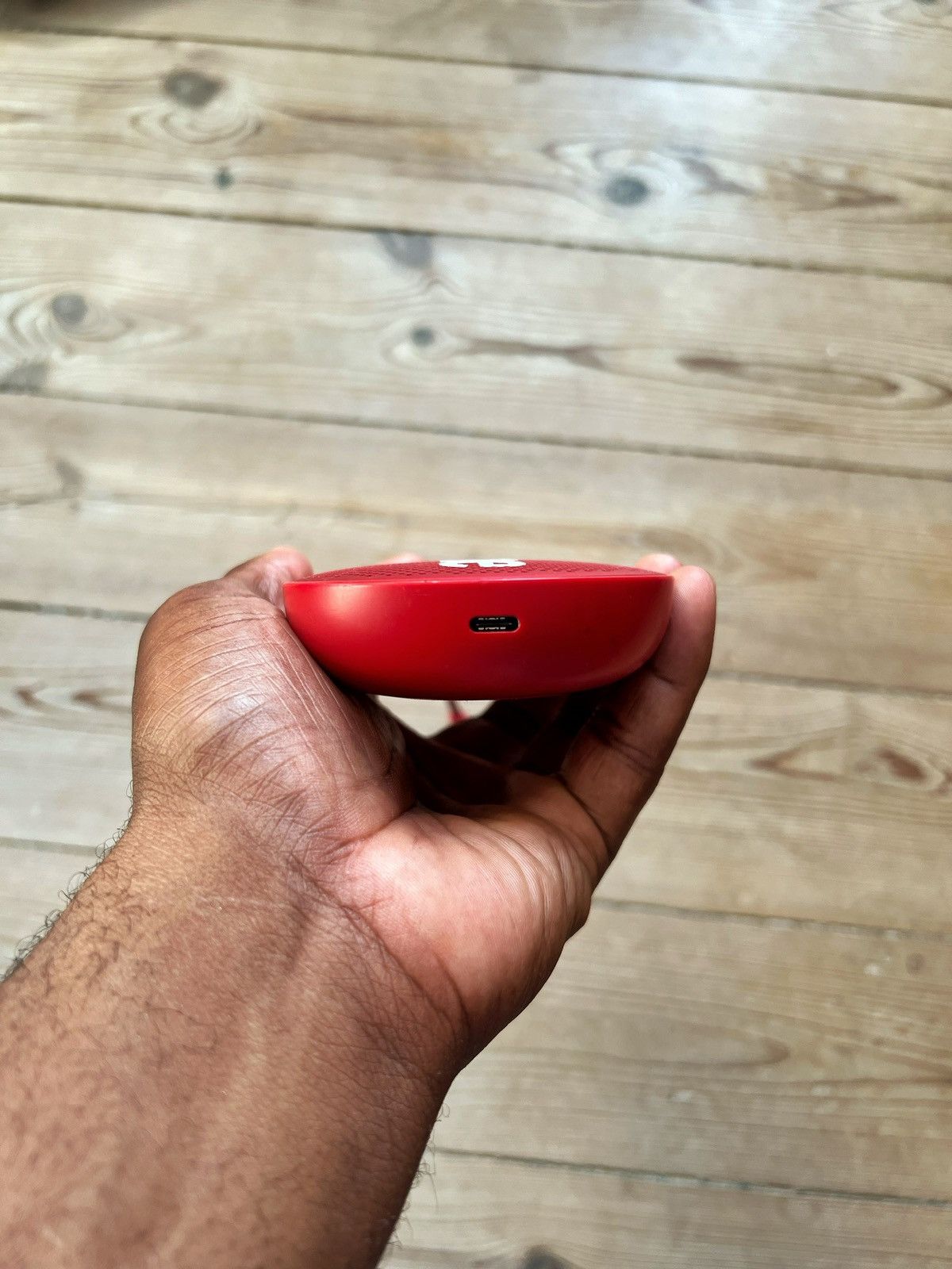 Supreme Supreme x Bang & Olufsen Speaker Size ONE SIZE - 3 Thumbnail