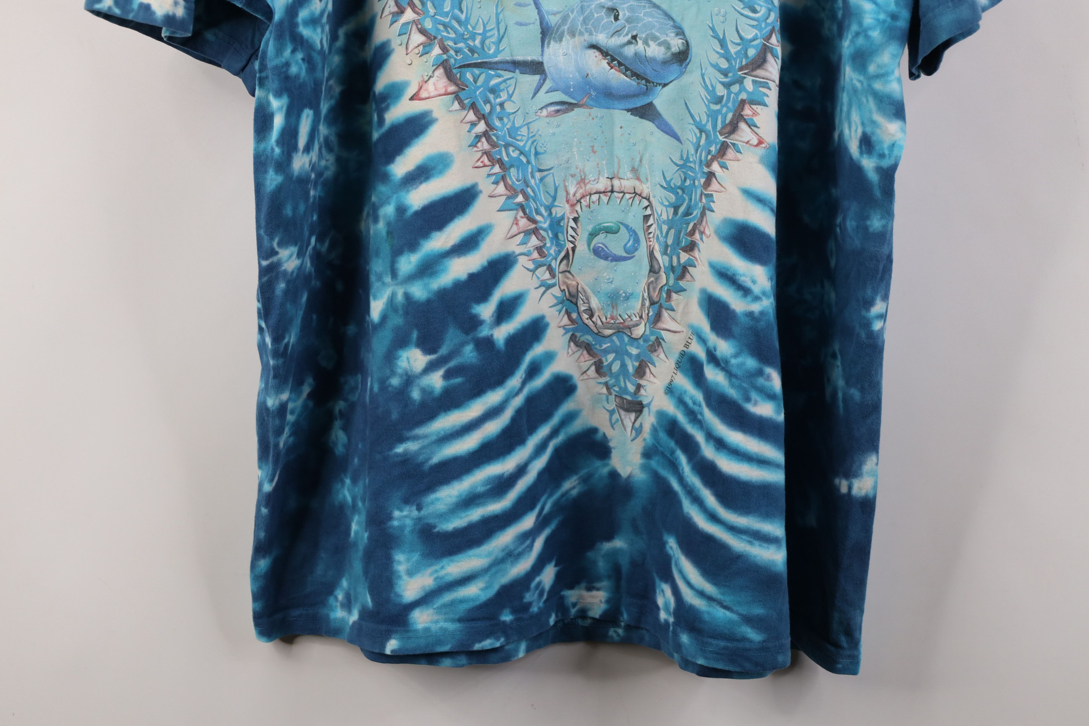 Liquid Blue Vintage 90s Liquid Blue Fish All Over Print T-Shirt USA Size US XL / EU 56 / 4 - 18 Thumbnail