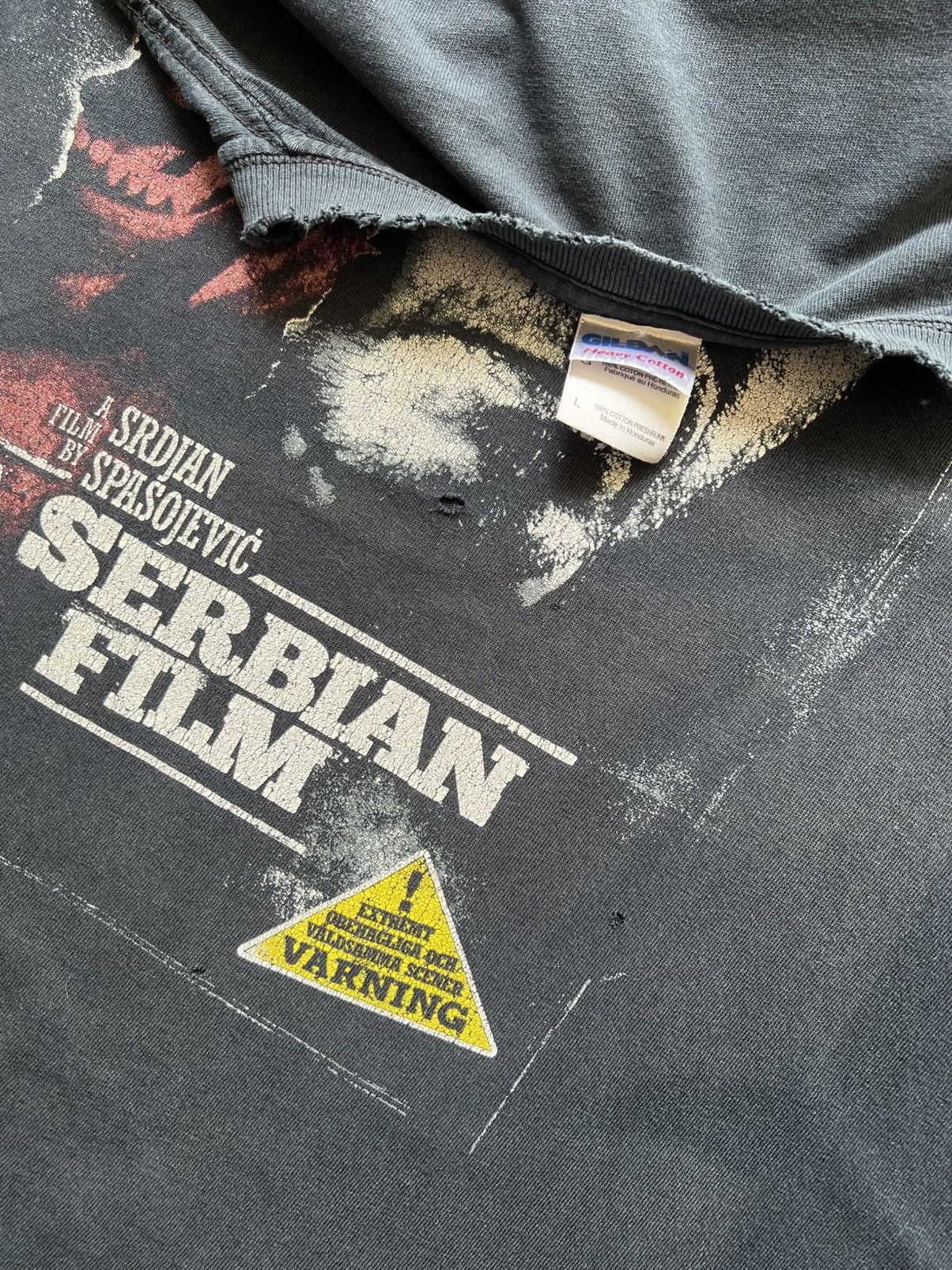 Vintage Rare 2010 A Serbian Film Movie Promo Tee Shirt Pulp Fiction Size US L / EU 52-54 / 3 - 8 Thumbnail