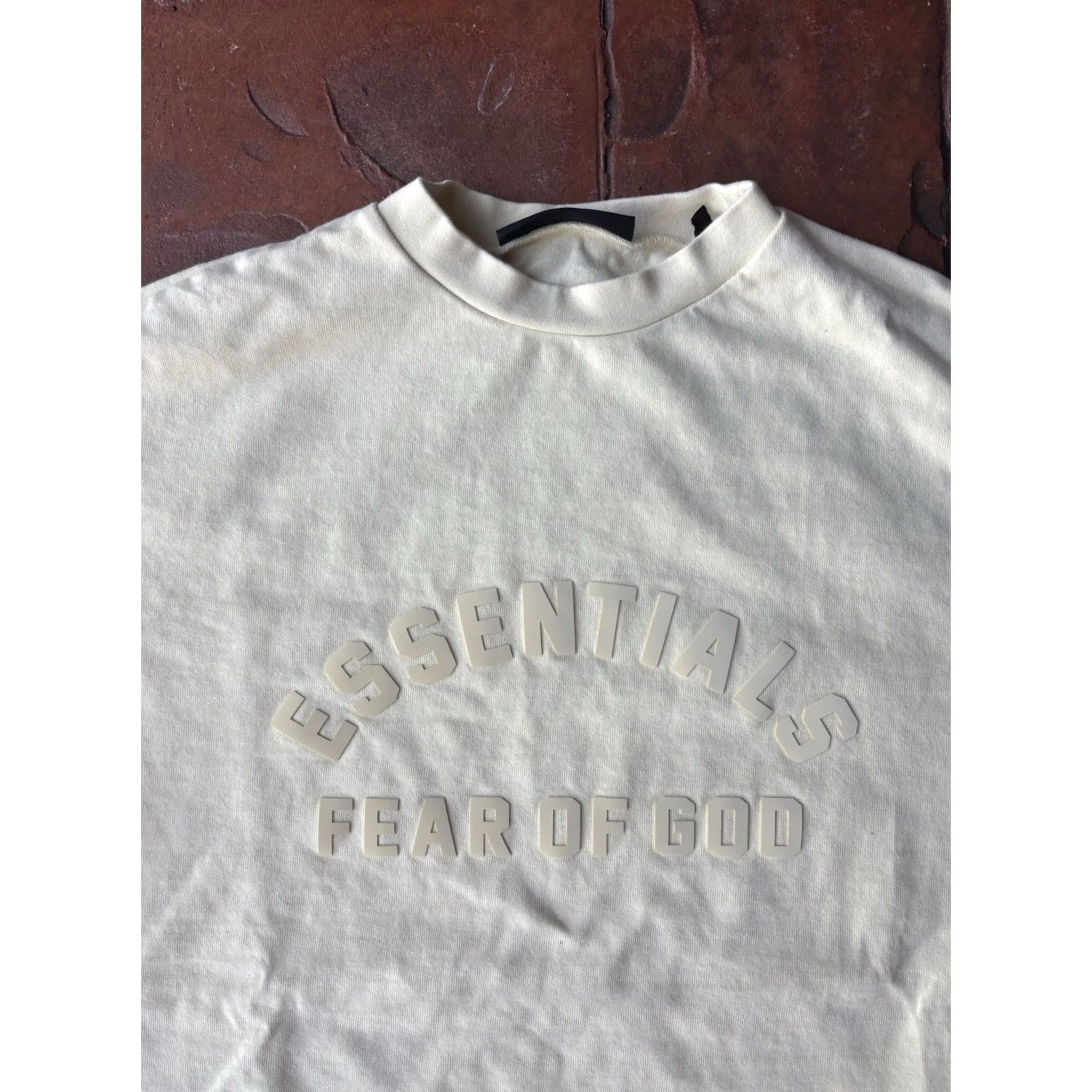 Fear of God Fear of God ESSENTIALS Oversized T-Shirt Essentials Fear of Gods Streetwear S Small Dusty Beige Yellow Cotton Crew Neck Short Sleeve Men T-Shirt Size US S / EU 44-46 / 1 - 5 Thumbnail