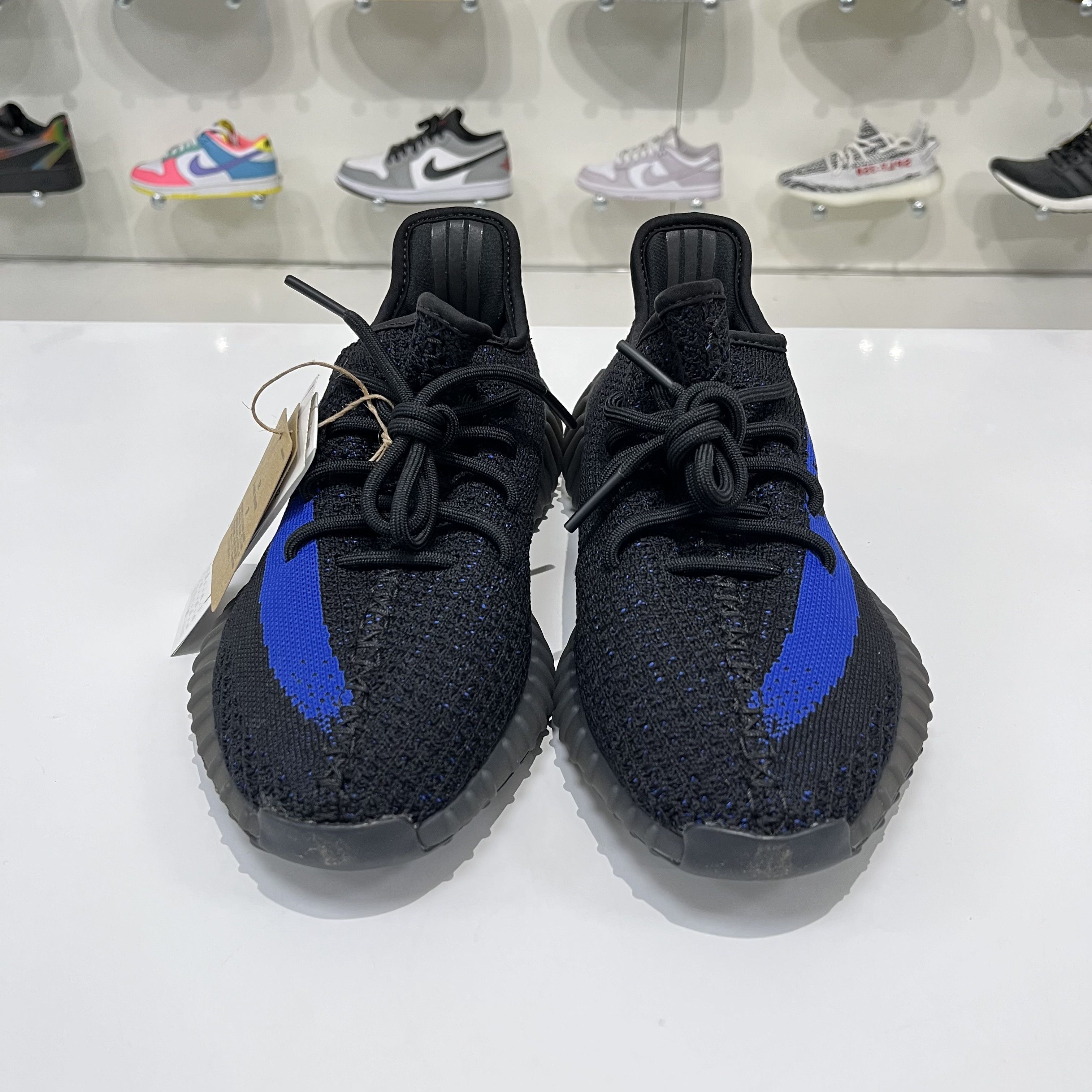 Adidas Adidaas Yeezy Boost 350 V2 Dazzling Blue Size US 8.5 / EU 41-42 - 2 Thumbnail