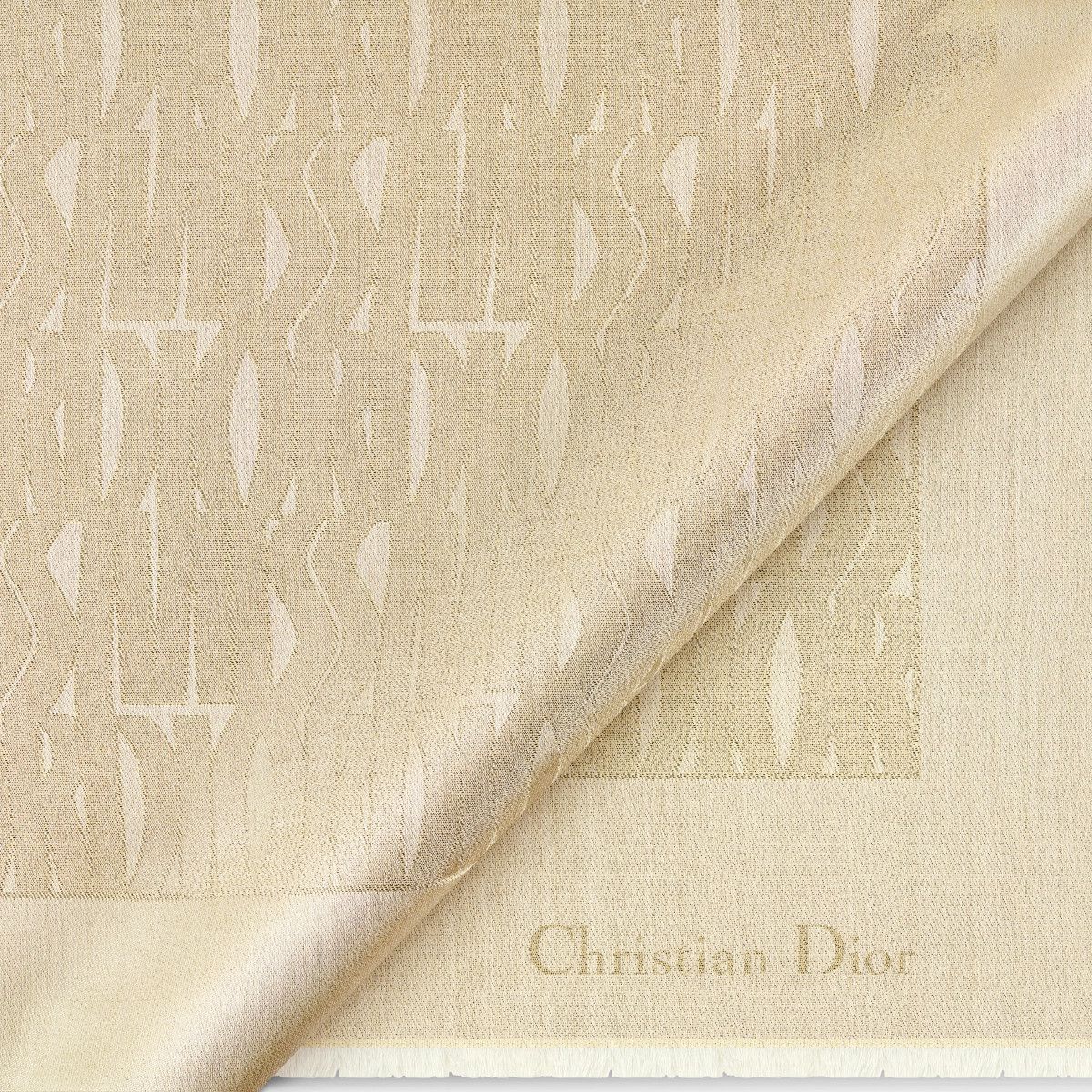 Dior o1bcso1str0226 Size:OS/Allover Shawl in Golden Size ONE SIZE - 2 Thumbnail