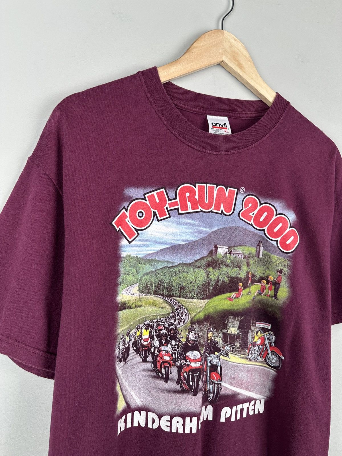 Band Tees Vintage 2000s Anvil Toy-Run Box Logo Tee Oversized Size US XL / EU 56 / 4 - 4 Thumbnail
