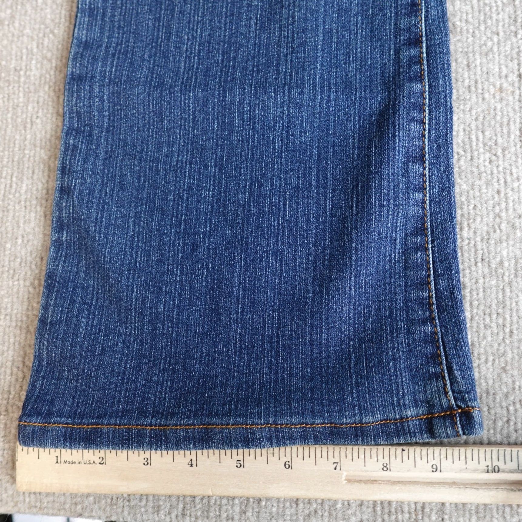 Ed Hardy Ed Hardy Womens Jeans 13/14 Blue Embroidered Flare Denim 5-Pocket Regular Shirt Womens Jeans Flared 90s Style (no) Size 36" / US 14 / IT 50 - 6 Thumbnail
