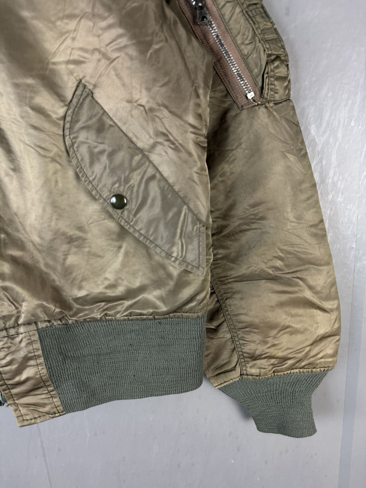Vintage VINTAGE MA-1 MILITARY STYLE FLIGHT BOMBER JACKET Size US S / EU 44-46 / 1 - 6 Thumbnail