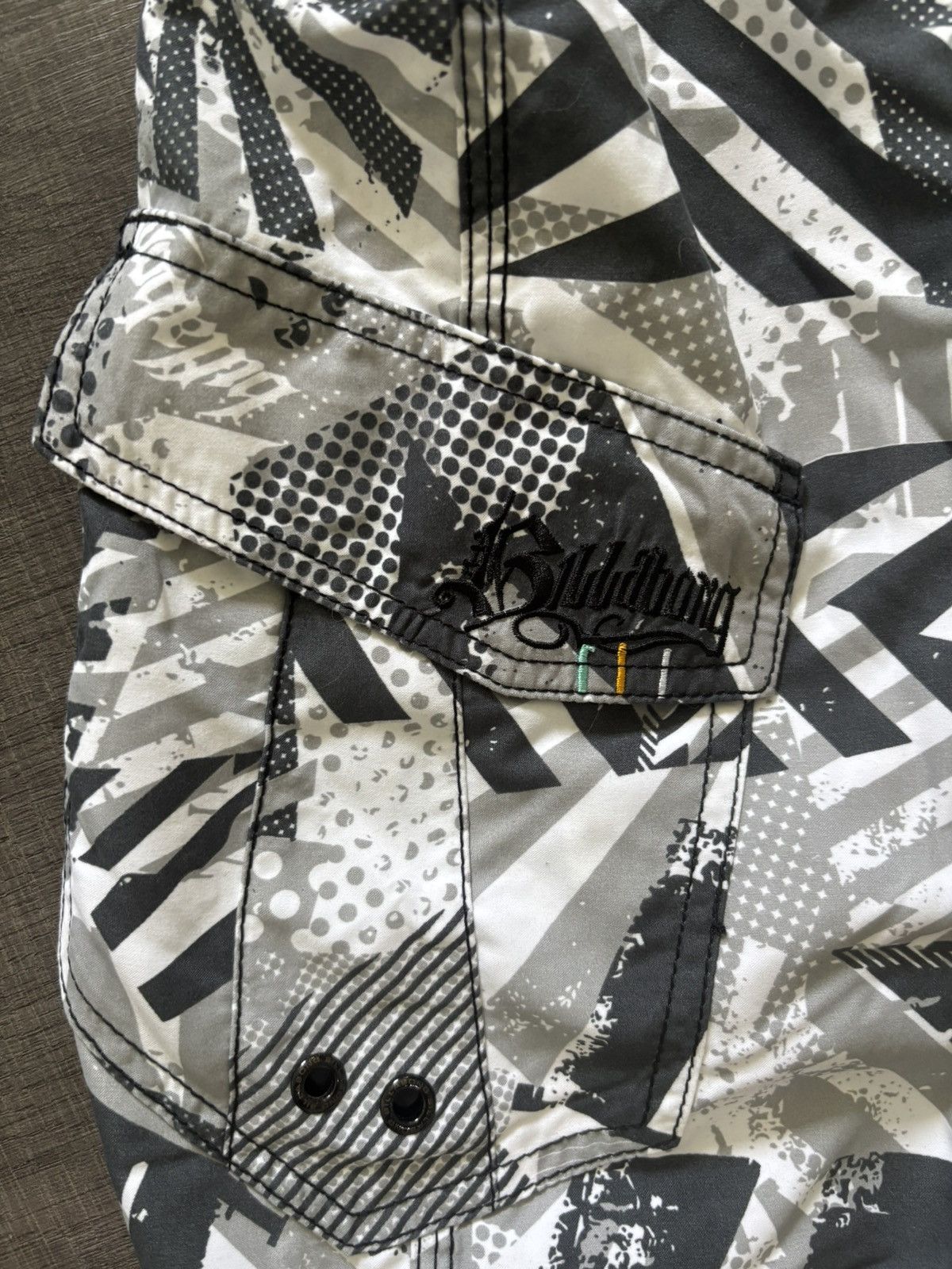 Billabong [DEADSTOCK] Y2K Billabong Boardshorts Size US 32 / EU 48 - 4 Thumbnail