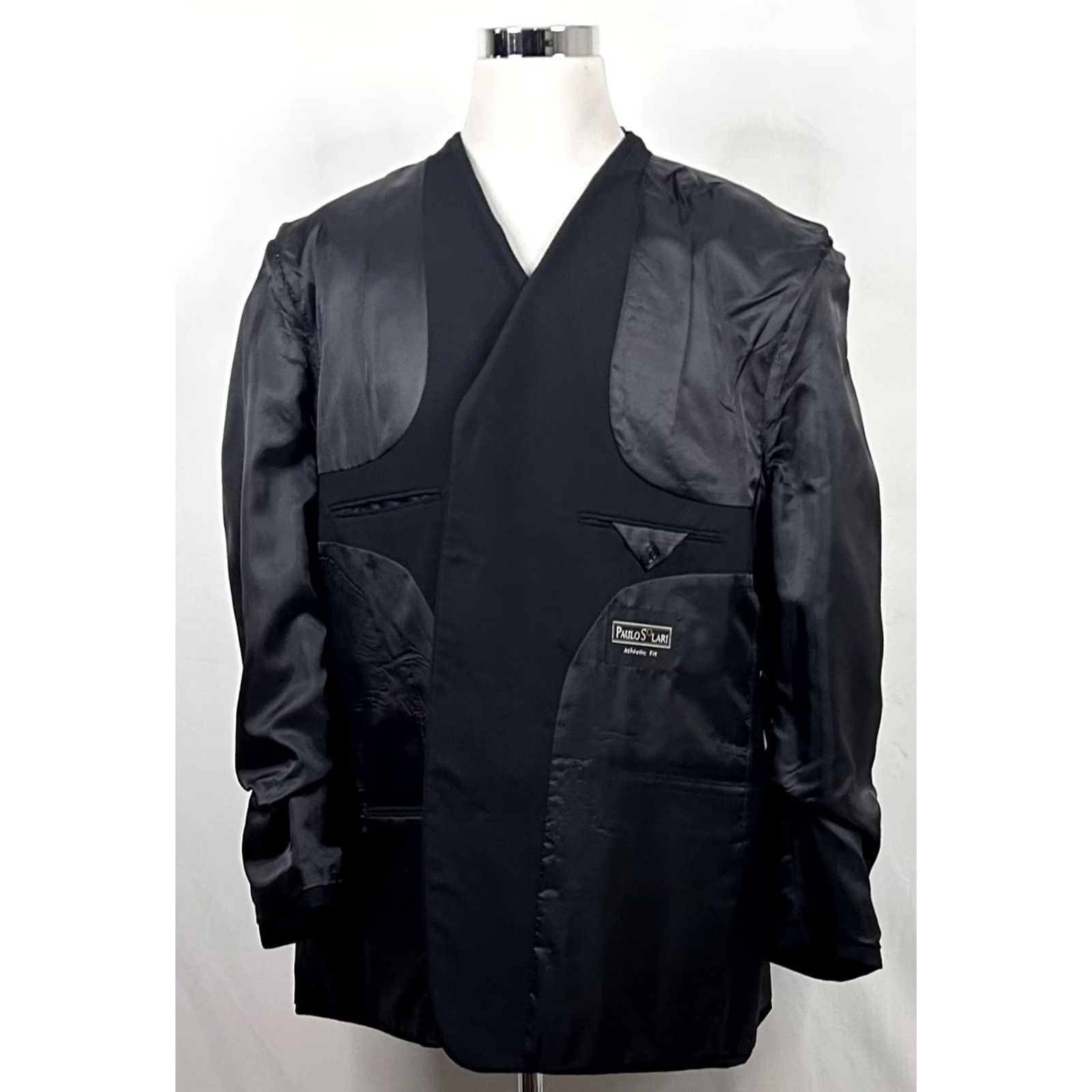 Vintage Paulo Solari 52L Sport Coat Wool Black Four-Button Lined Notch Lapel Single-Breasted Men Regular Jacket Coat 2 Piece Long XL? Size US XS / EU 42 / 0 - 7 Thumbnail