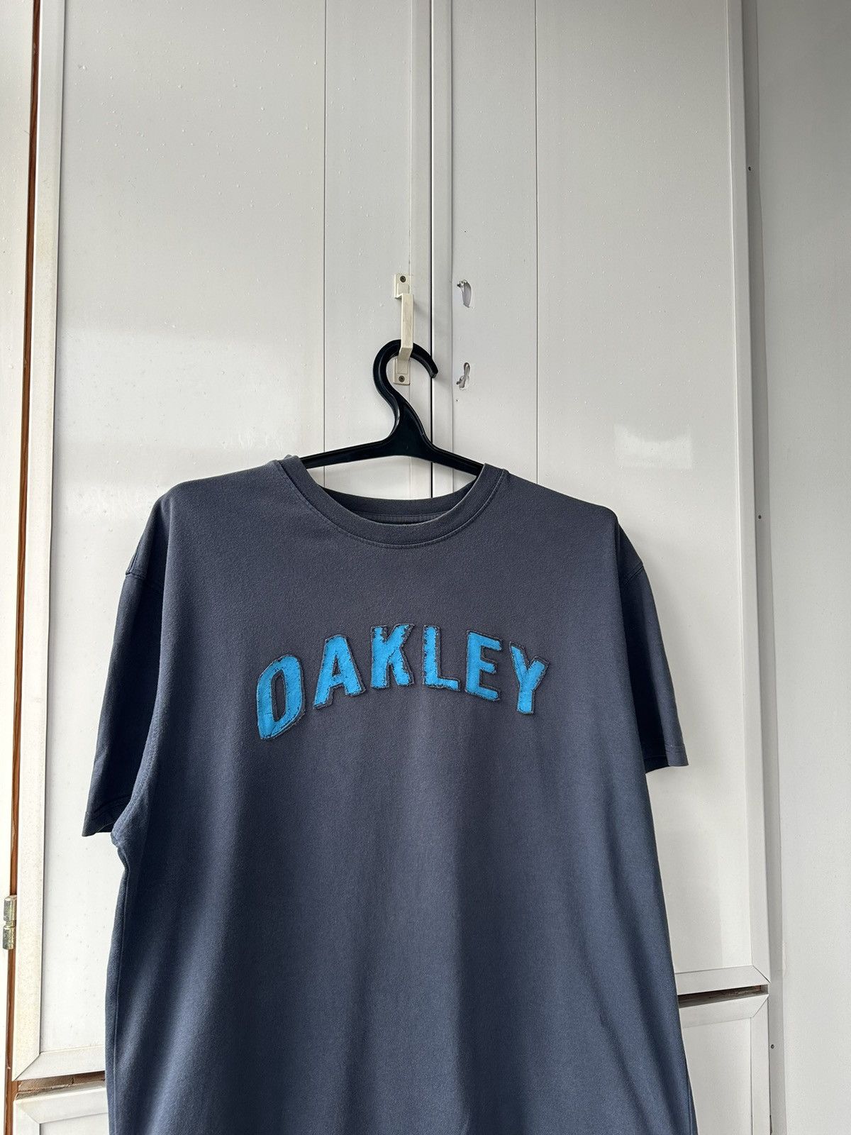 Oakley Vintage T-shirt Oakley Logo Blue Center Size US XL / EU 56 / 4 - 4 Thumbnail