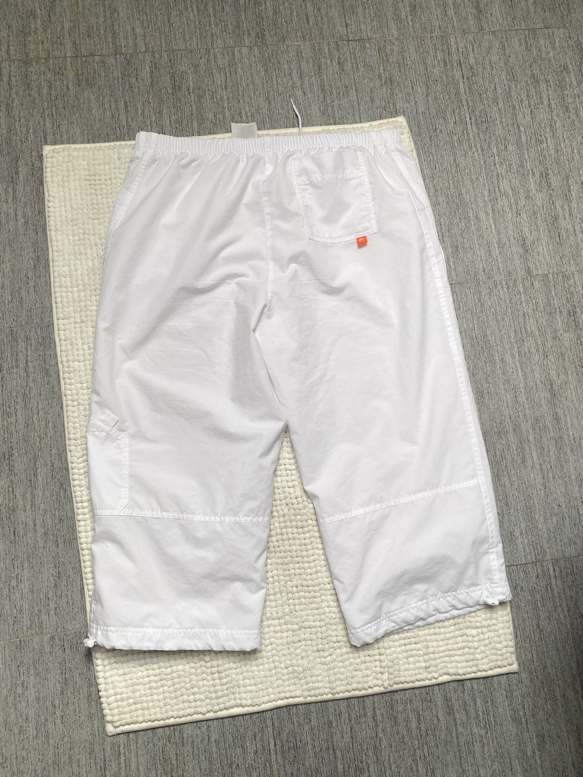 Nike × Vintage Nike Vintage W 3/4 nylon pants swoosh y2k 00s white drill Size 34" / US 12 / IT 48 - 10 Thumbnail