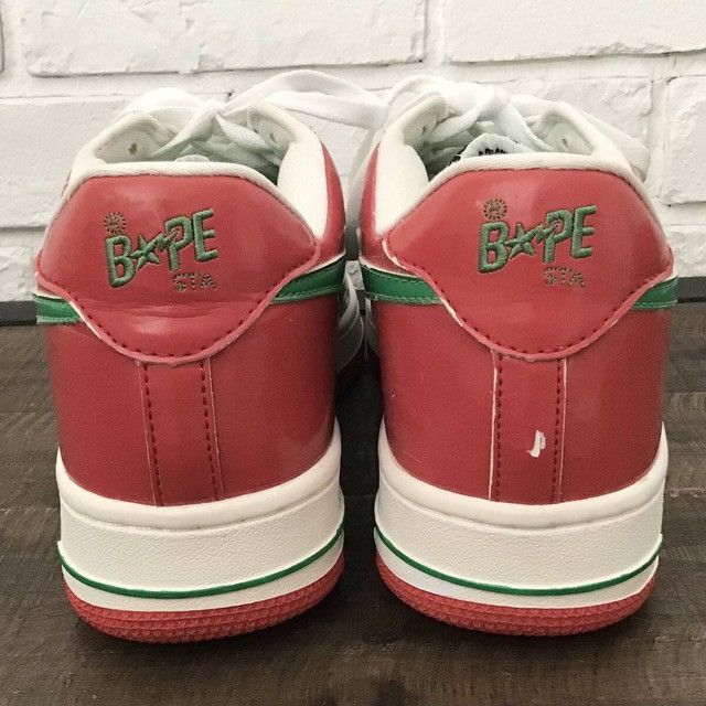 Bape × Kaws × Nigo KAWS CHOMPERS BAPE STA Patent Leather Sneakers APE NIGO Size US 9.5 / EU 42-43 - 5 Thumbnail