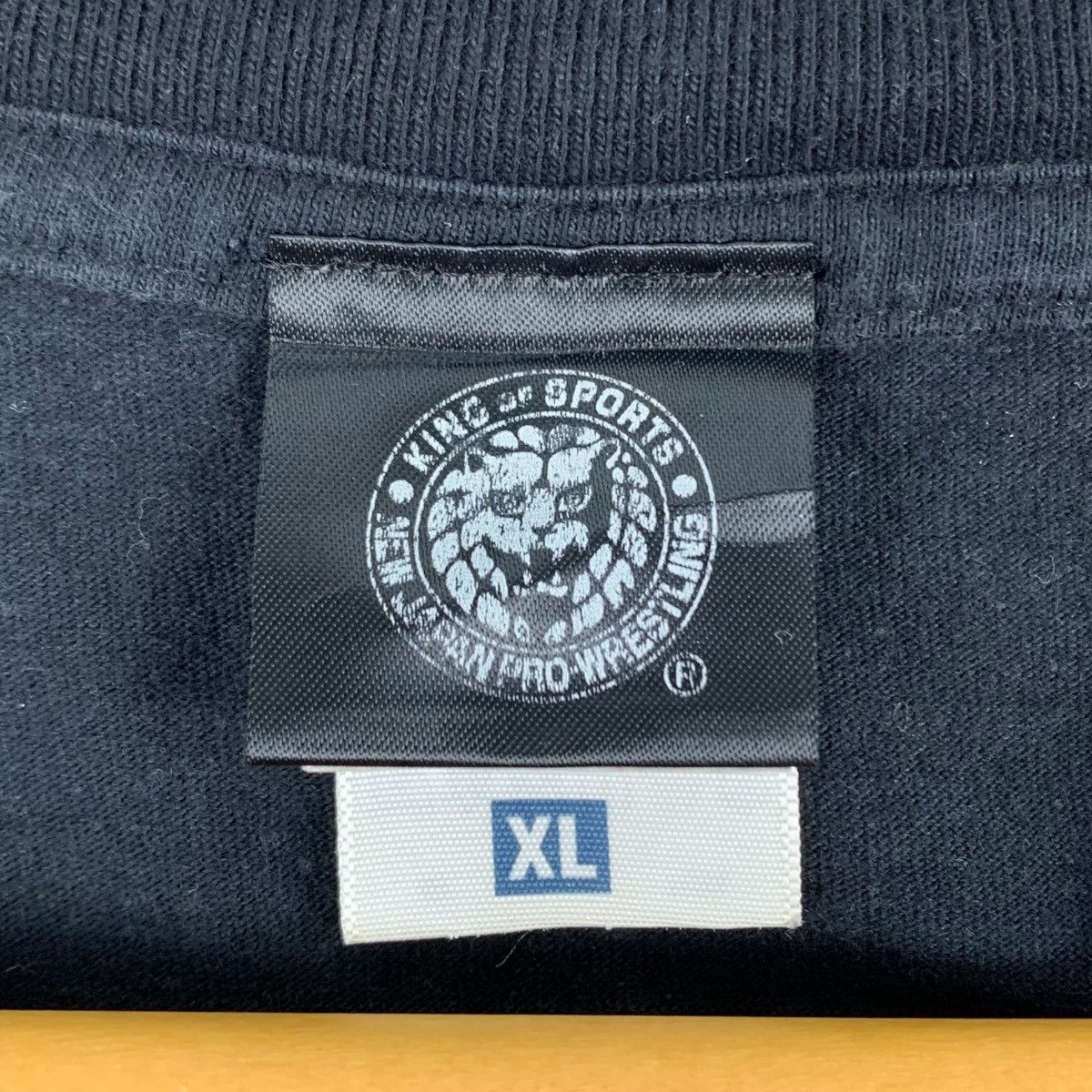 Vintage LIS LOS INGOBERNABLES de Japon x New Japan Wrestling Shirt Size US XL / EU 56 / 4 - 5 Thumbnail