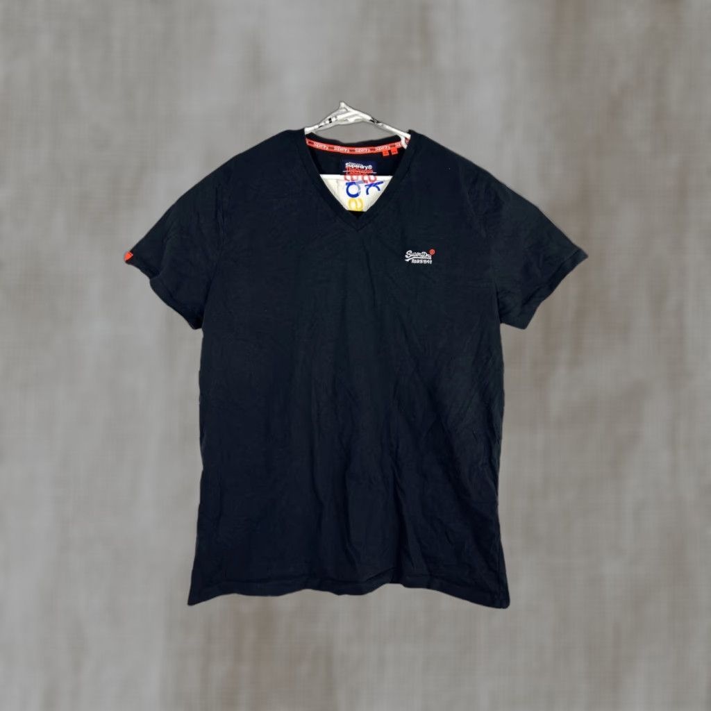 Superdry VINTAGE Superdry Orange Label Womens T-Shirt Black V-Neck Short Sleeve 3XL XXL Update? Size XXL / US 16-18 / IT 52-54 - 1 Thumbnail