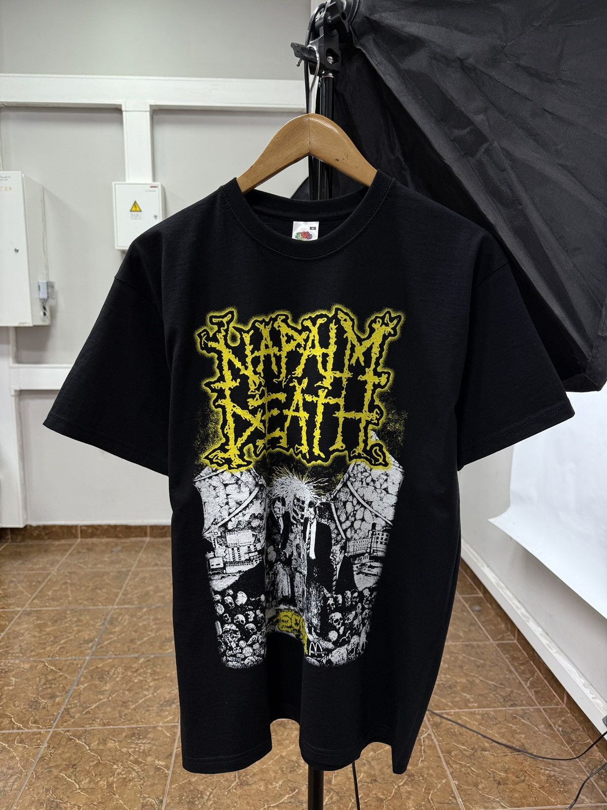 Fruit Of The Loom 🇬🇧 Vintage Y2K Napalm Death SCUM Grindcore T-Shirt Death Meta Size US M / EU 48-50 / 2 - 1 Thumbnail