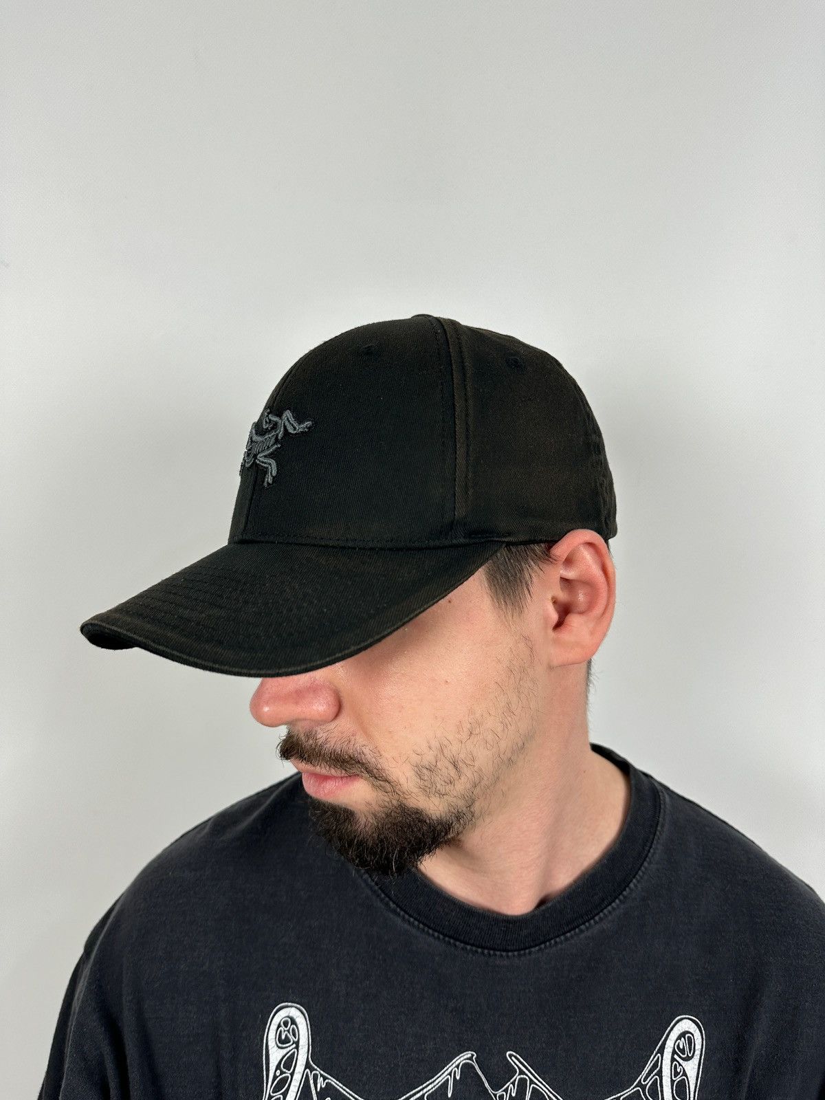 Arc'teryx Vintage Arcteryx Flexfit Faded Black Cap Hats Size ONE SIZE - 3 Thumbnail