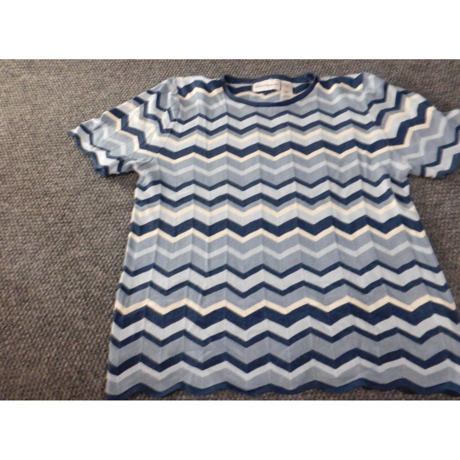 Vintage Alfred Dunner Blouse Shirt Medium Blue Striped Round Neck Short Sleeve Acrylic Womens Regular Stretch Casual Size M / US 6-8 / IT 42-44 - 3 Thumbnail