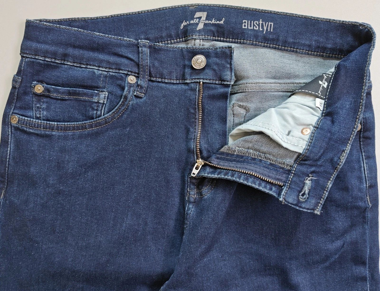 7 For All Mankind 7 For All ManKind AUSTYN Tonal Rinse JEANS T / 6031 Size US 34 / EU 50 - 5 Thumbnail