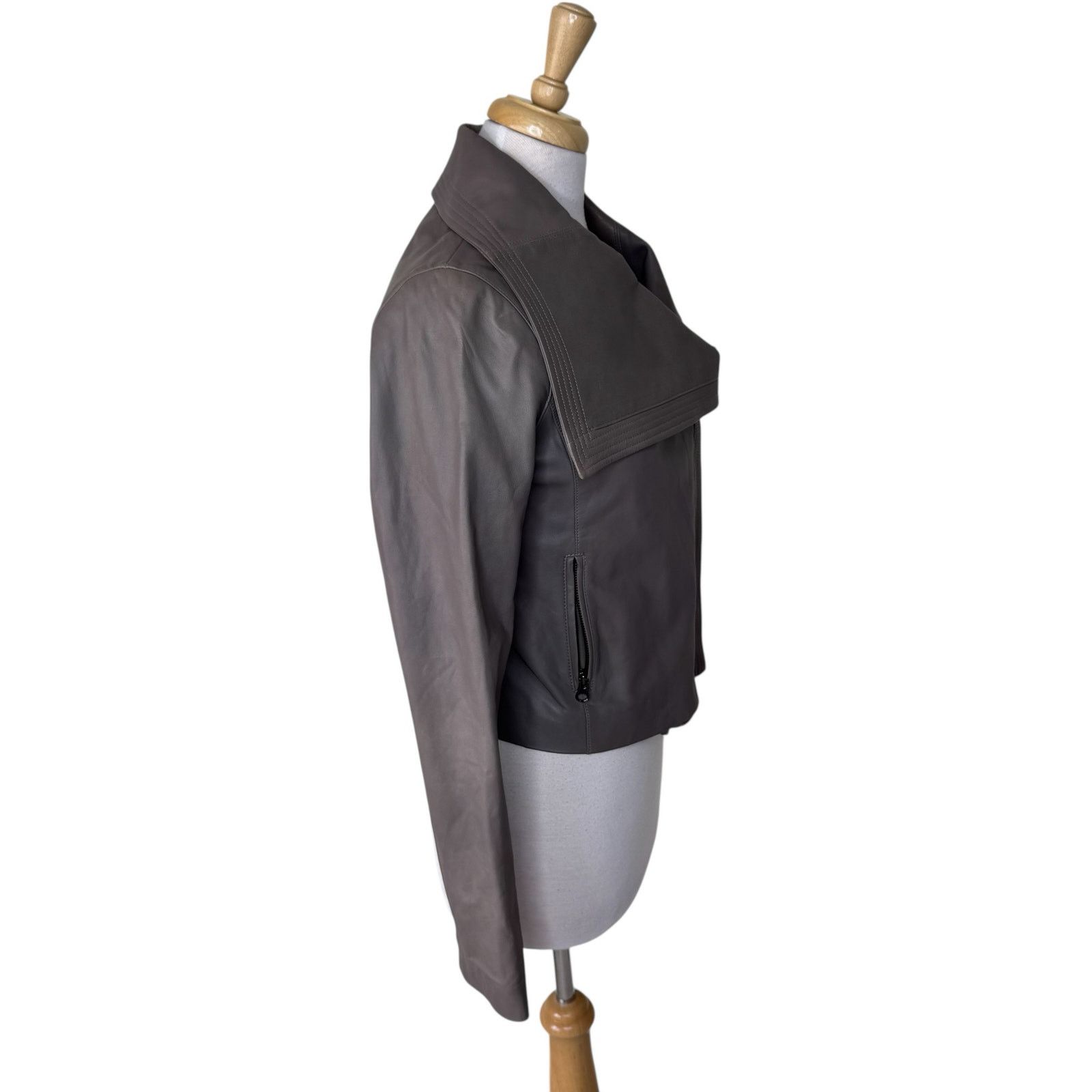 Vince VINCE 100% Leather Jacket Oversized Collar Offset Zipper Size S / US 4 / IT 40 - 4 Thumbnail